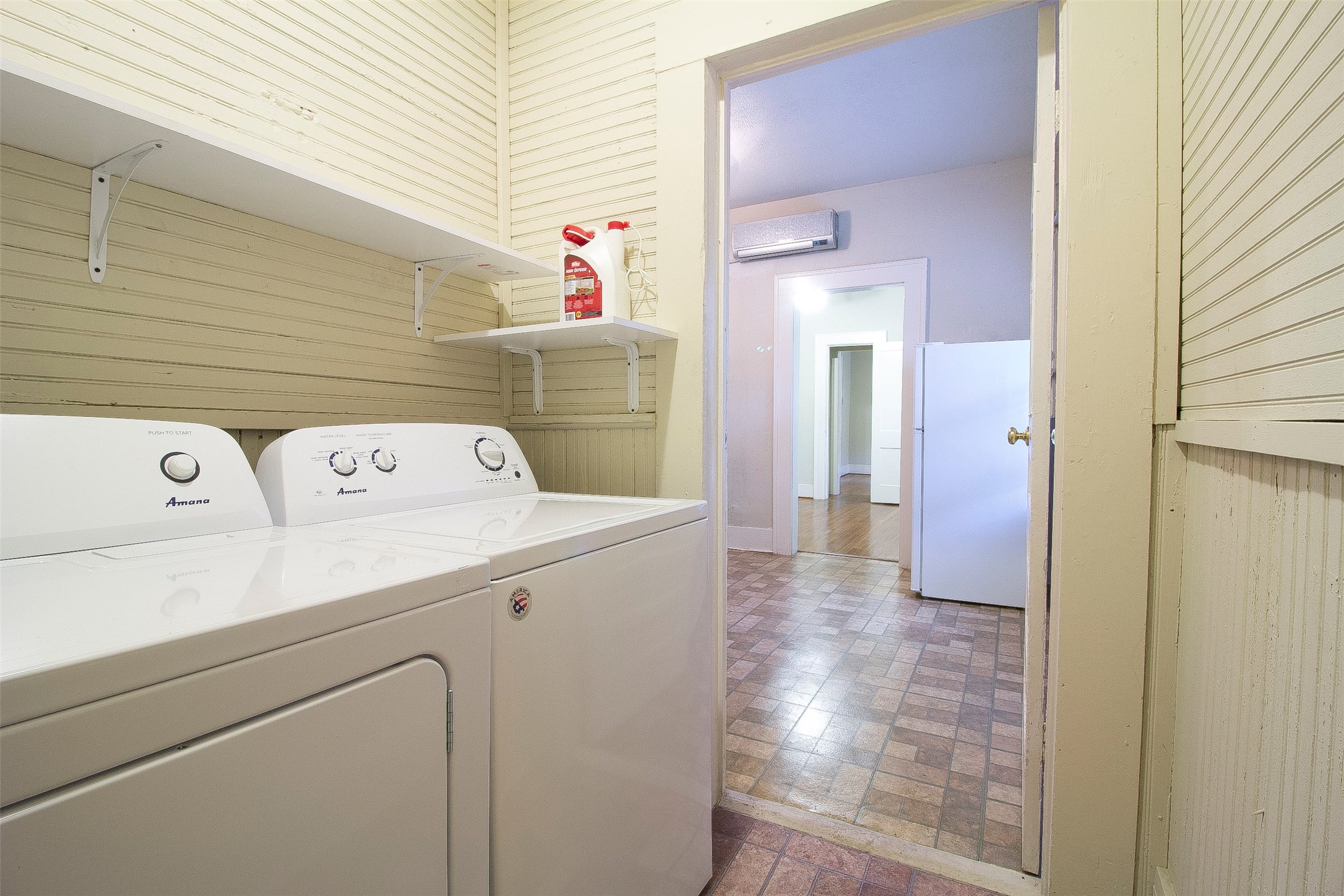 303 Northwood Street Property Photo 22