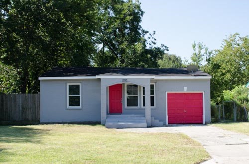 4526 Kingsbury Street Property Photo 1