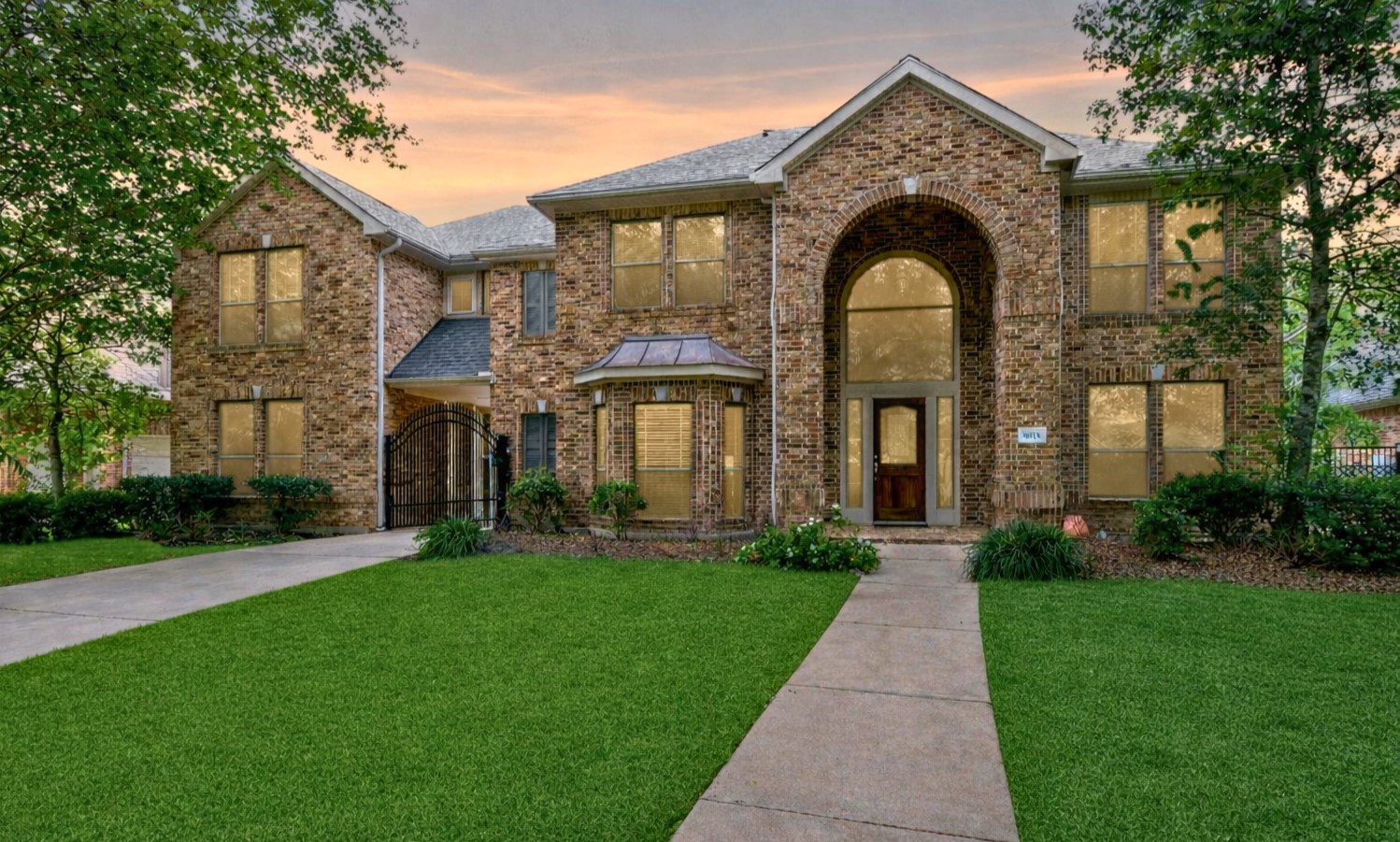 8915 Stones Throw Lane Property Photo 1
