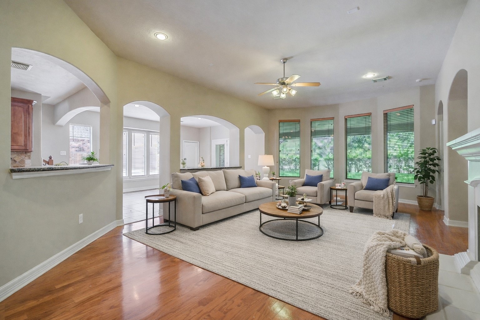8915 Stones Throw Lane Property Photo 4
