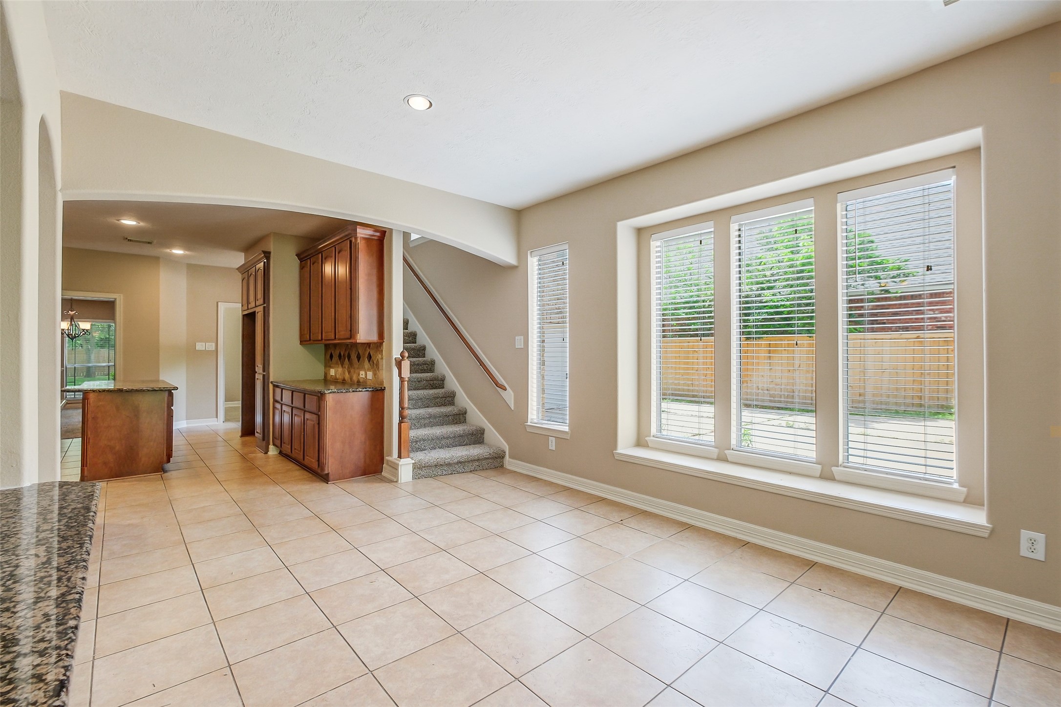 8915 Stones Throw Lane Property Photo 9