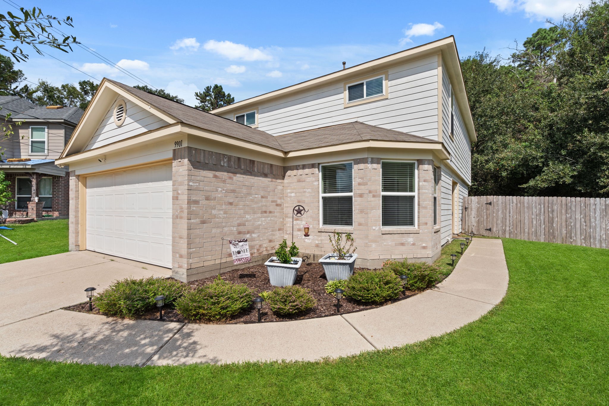 9901 Kingfisher Drive Property Photo