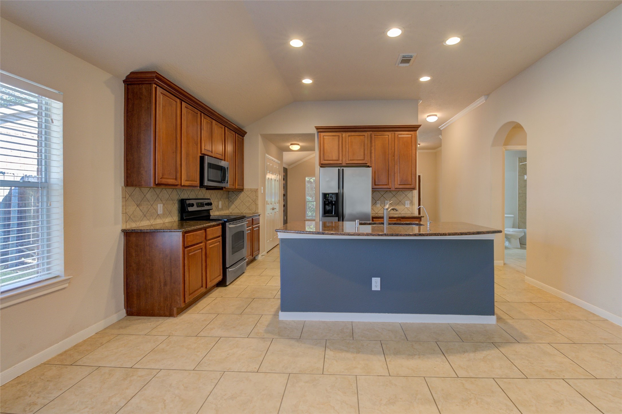 11 Ebony Oaks Place Property Photo 8