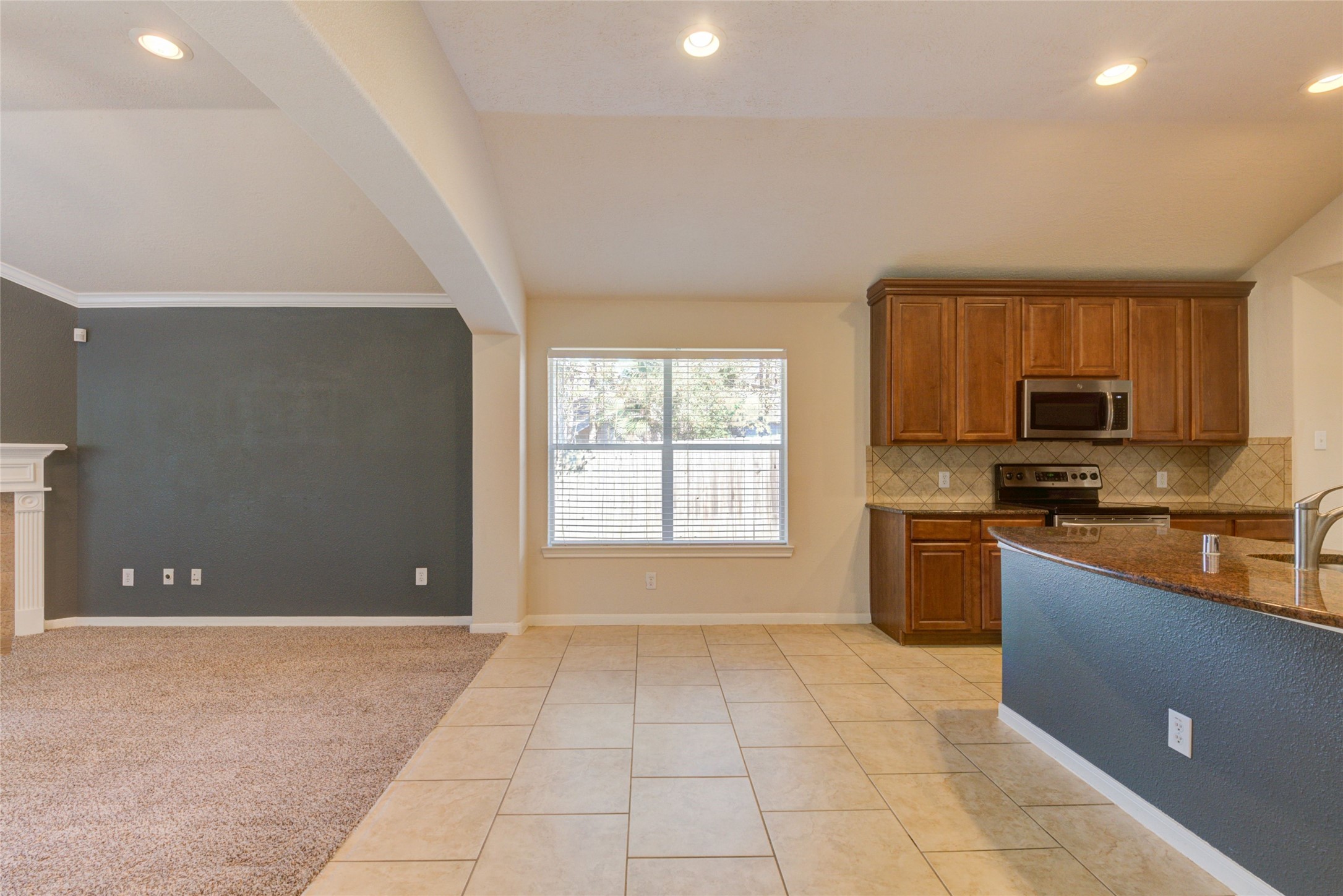 11 Ebony Oaks Place Property Photo 10