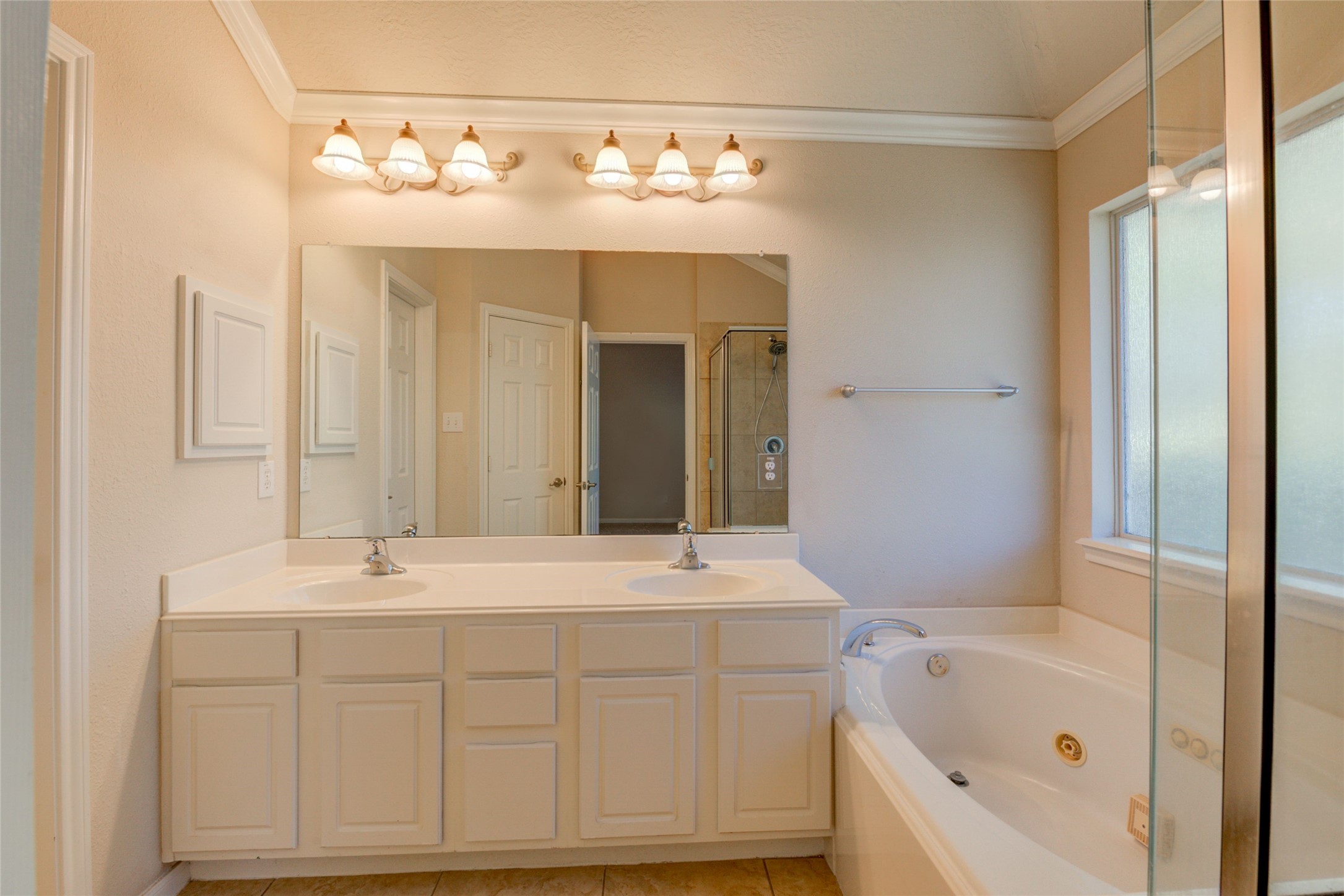 11 Ebony Oaks Place Property Photo 17