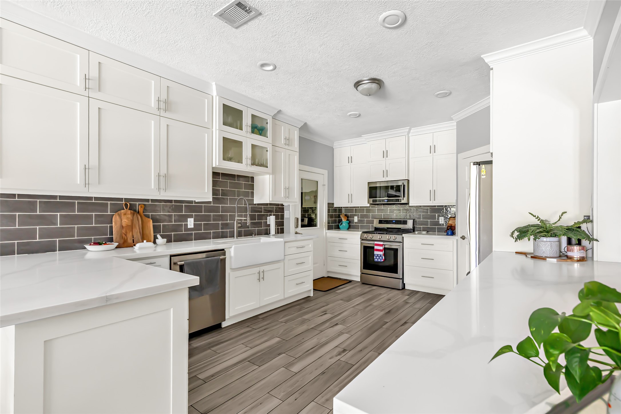 17207 Horseshoe Way Property Photo 12