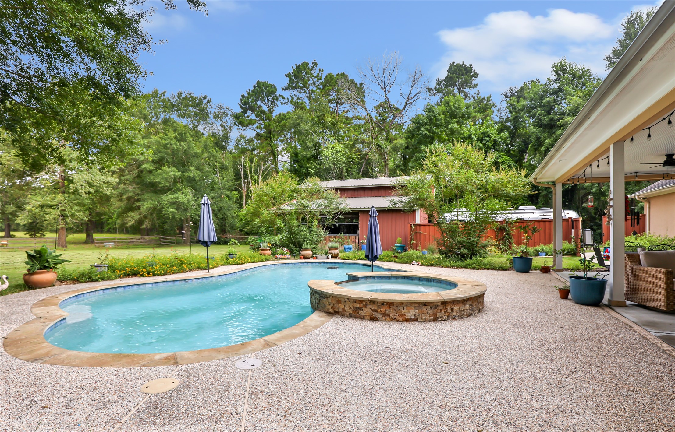 17207 Horseshoe Way Property Photo 29