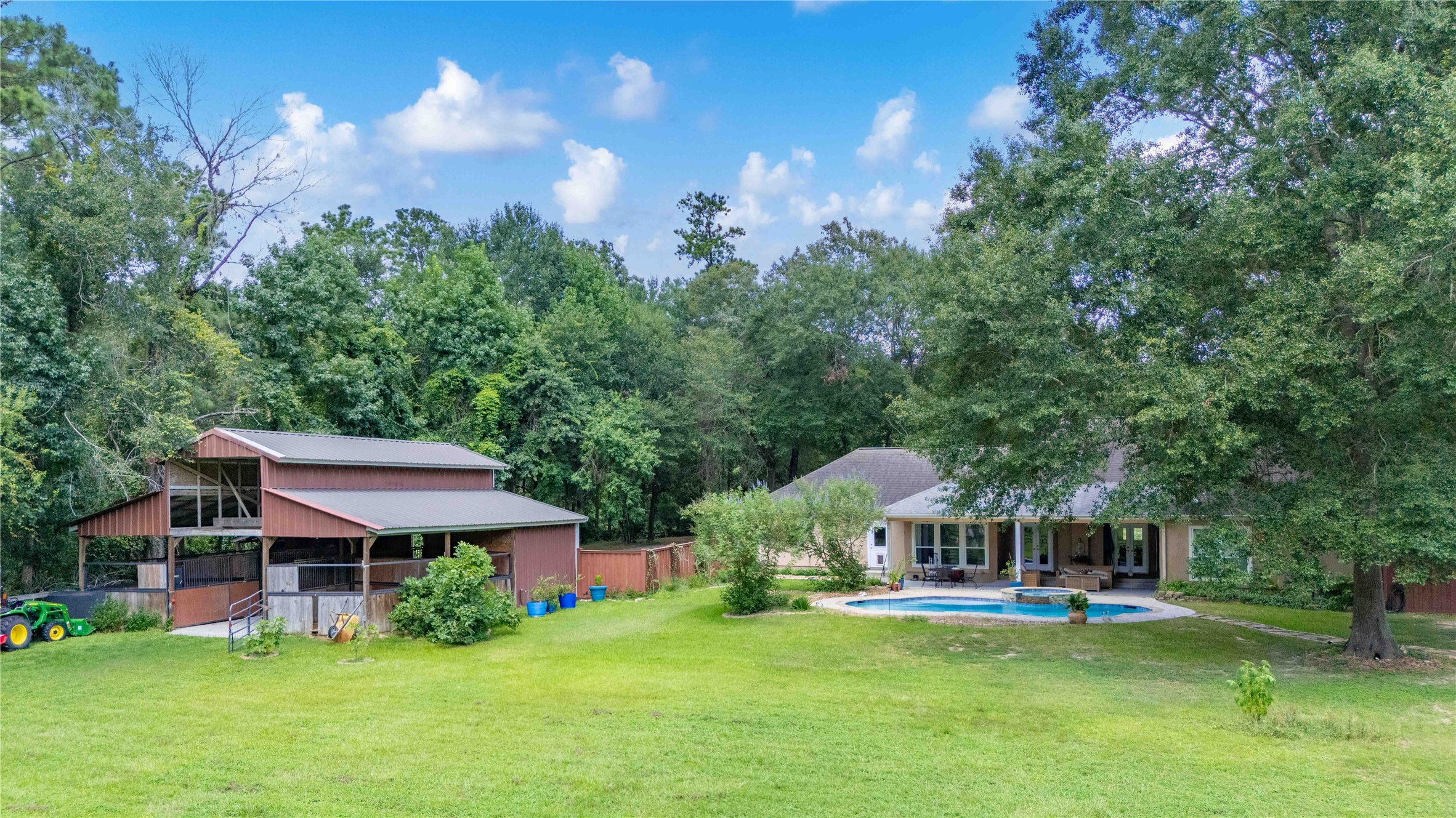 17207 Horseshoe Way Property Photo 48