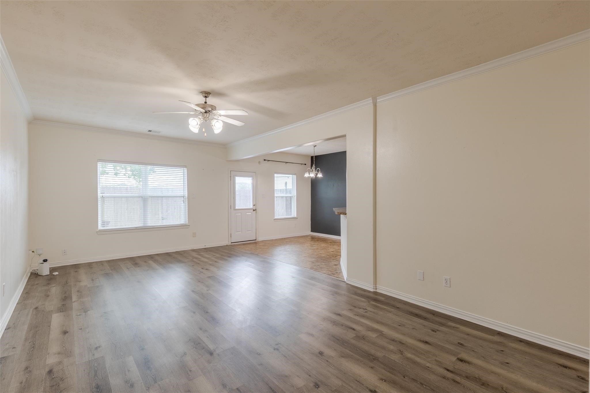 11527 Champions Green Drive Property Photo 14