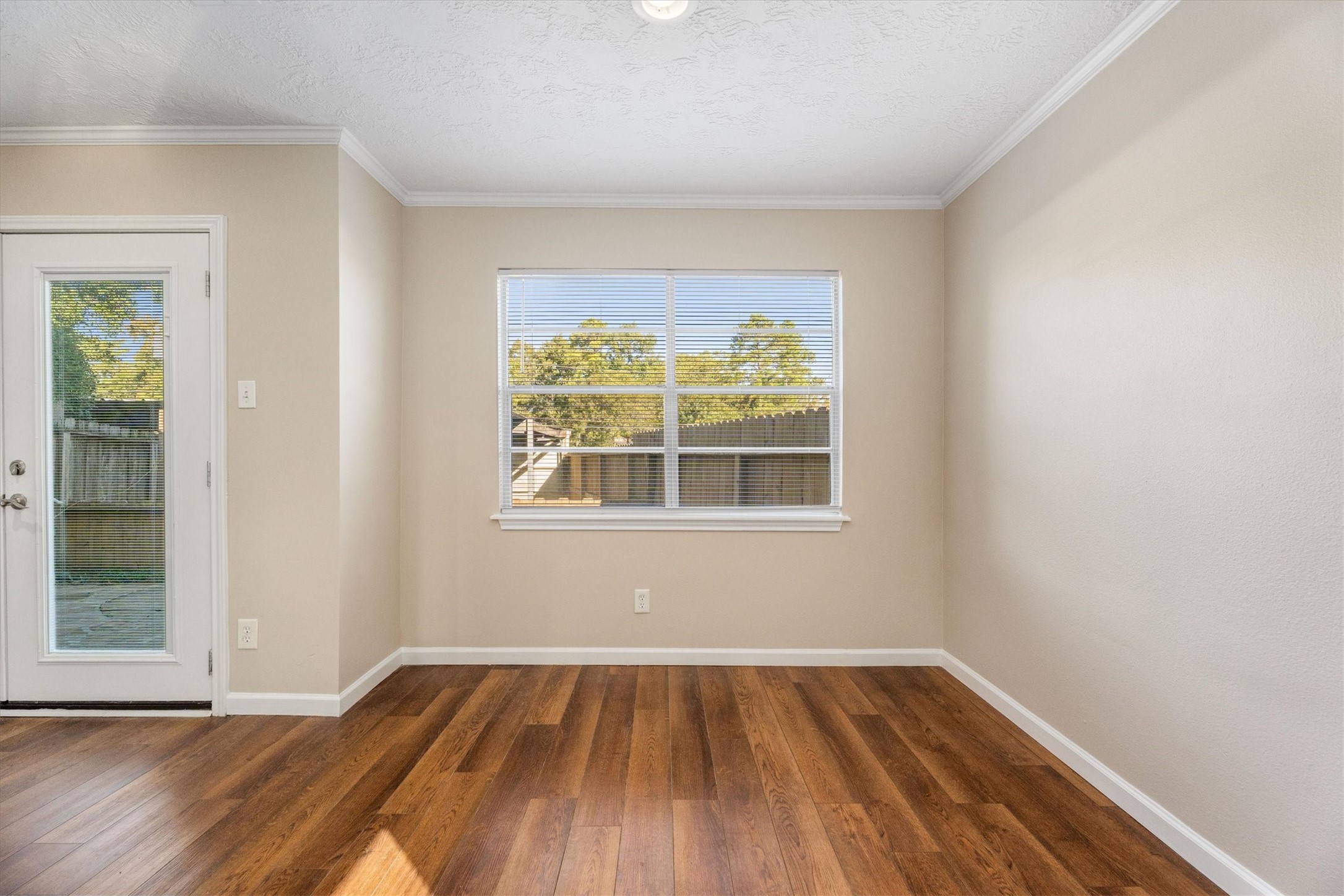 20361 Fieldtree Drive Property Photo 11