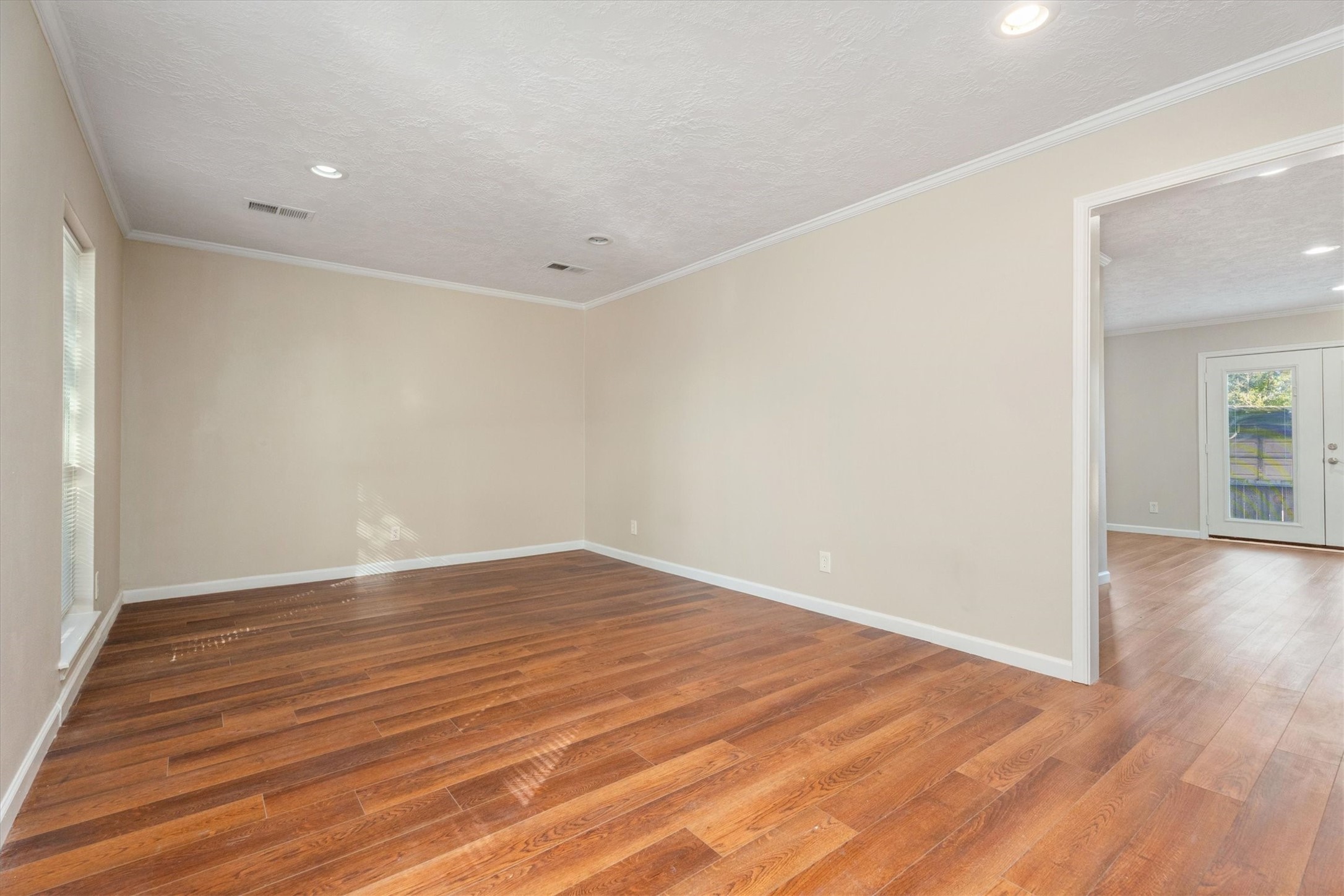 20361 Fieldtree Drive Property Photo 17