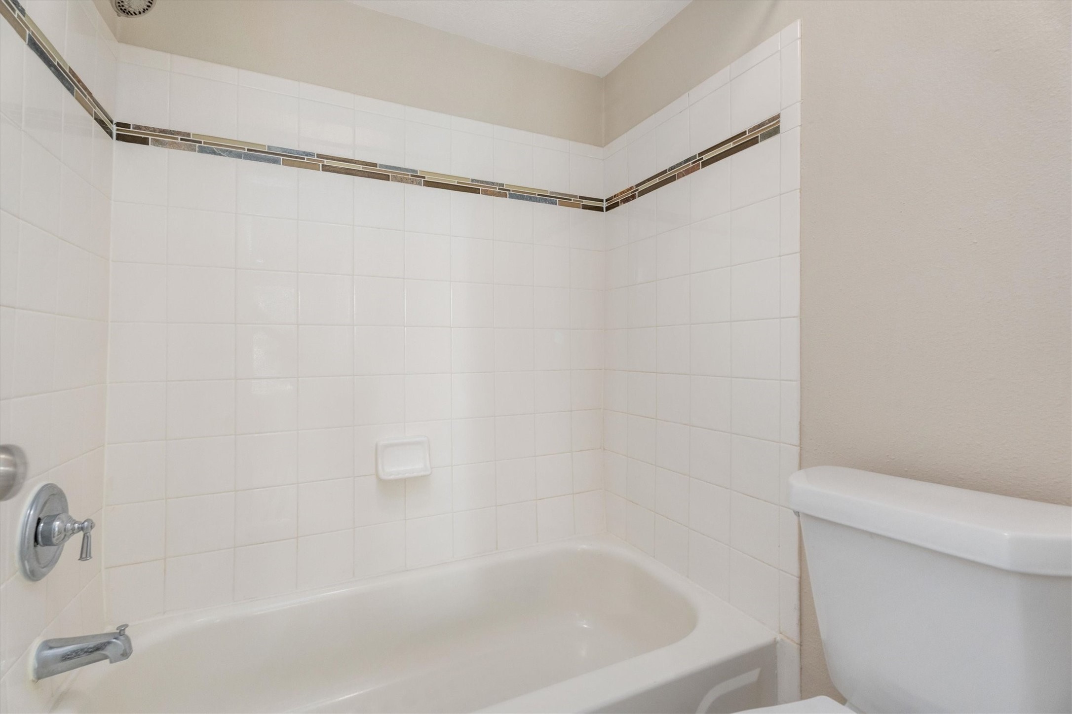 20361 Fieldtree Drive Property Photo 23