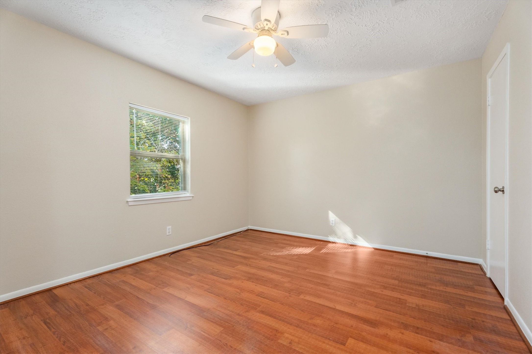 20361 Fieldtree Drive Property Photo 25