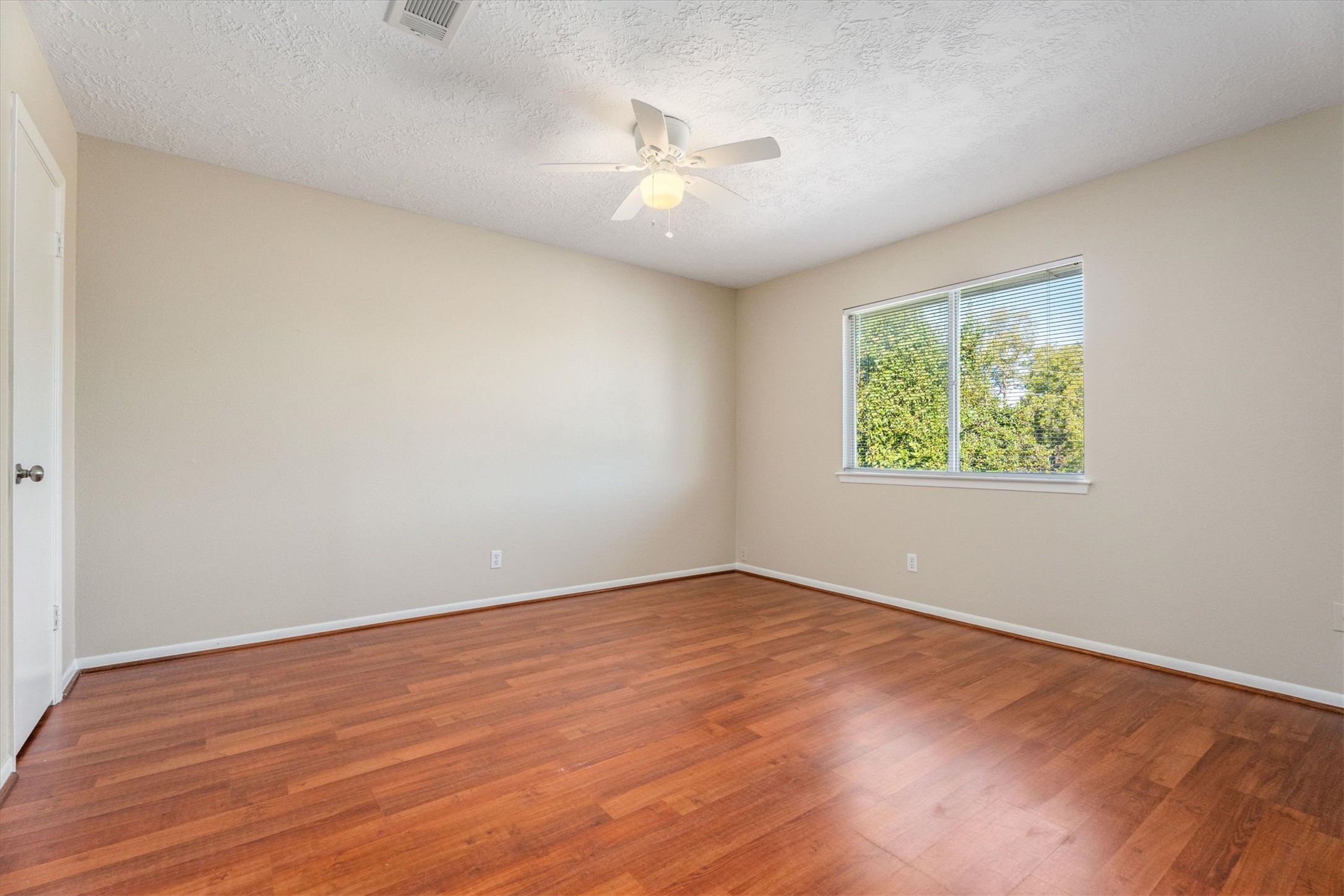 20361 Fieldtree Drive Property Photo 27