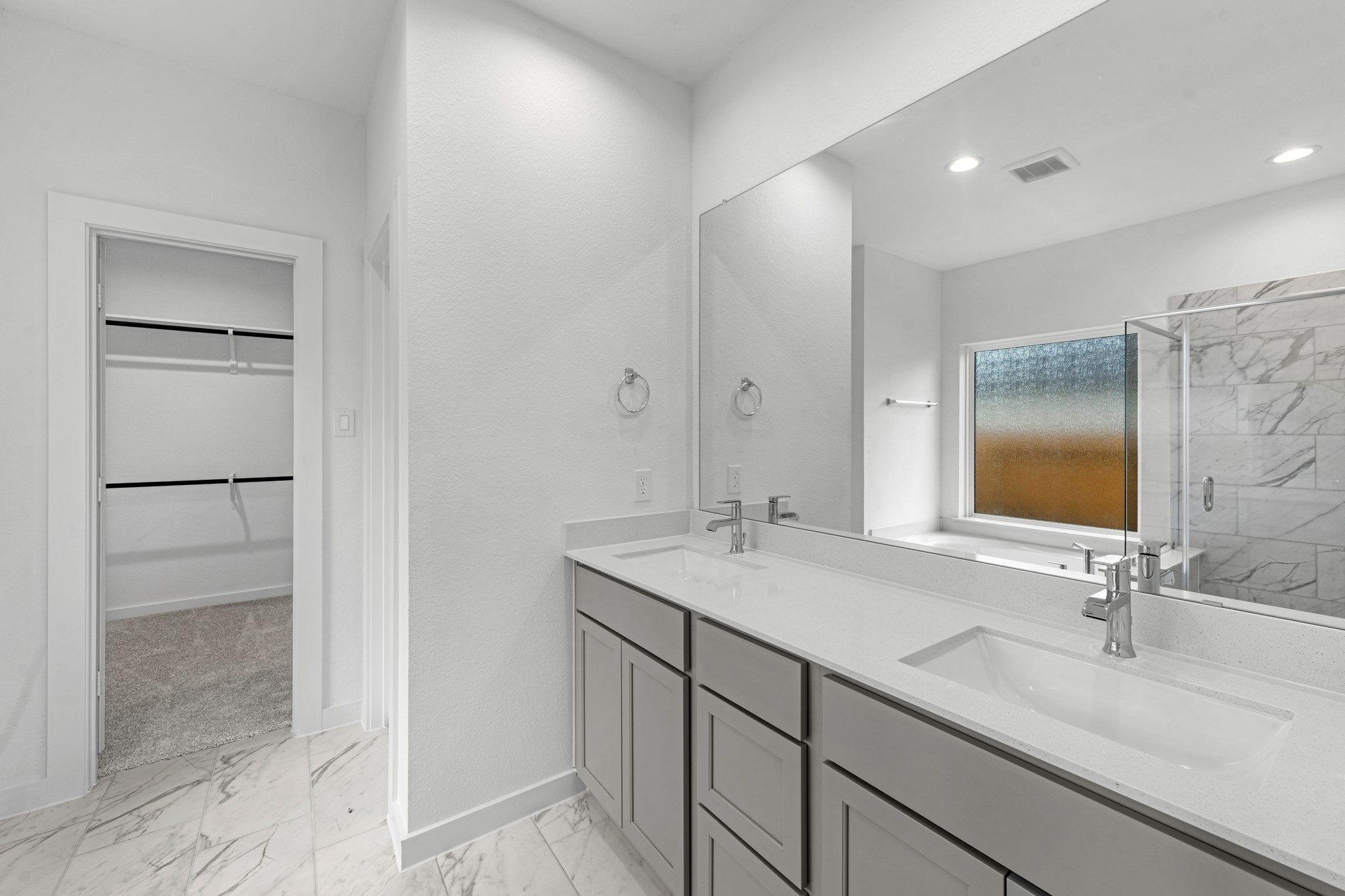 3130 Spitfire Drive Property Photo 10