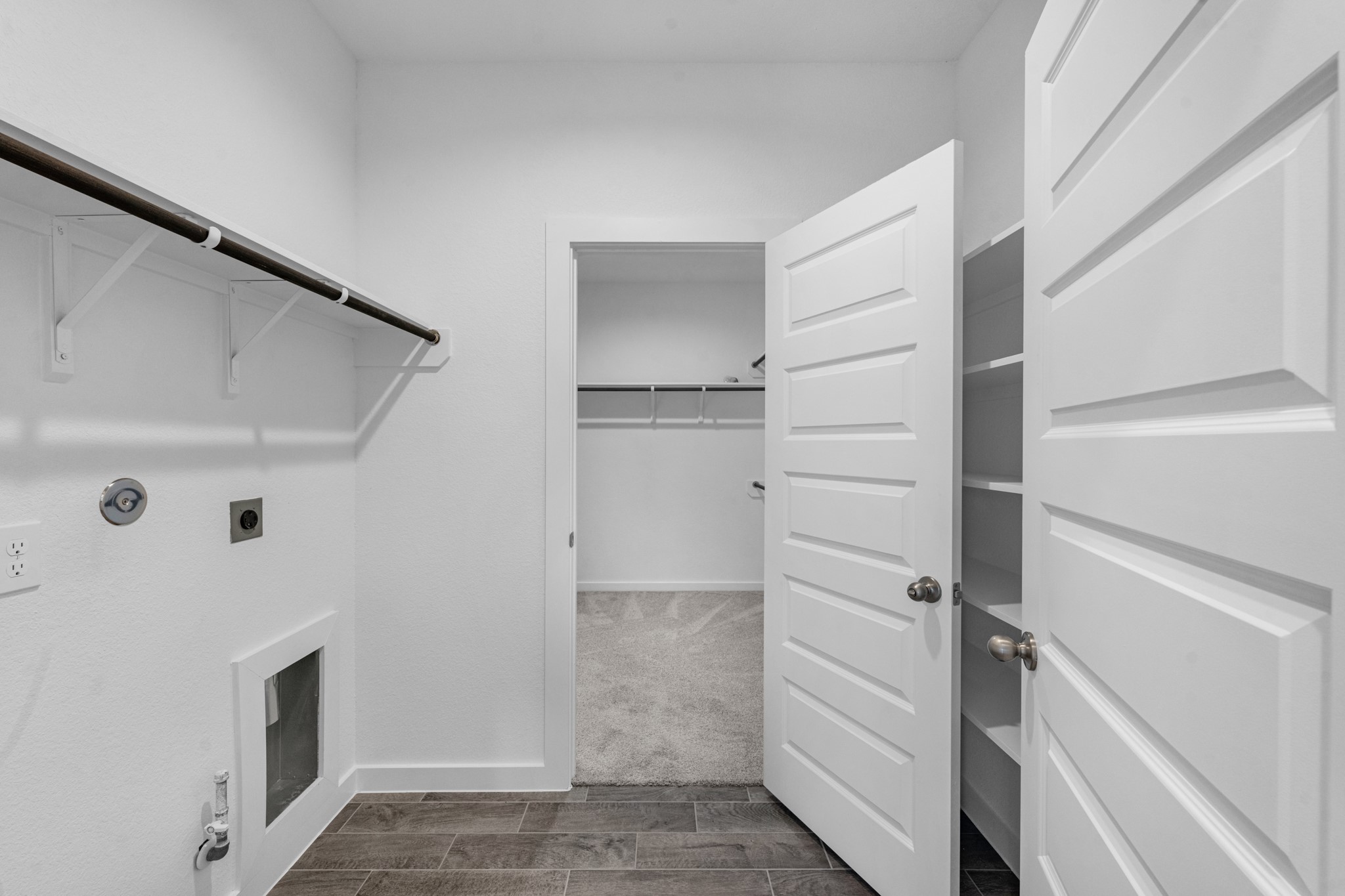3130 Spitfire Drive Property Photo 24