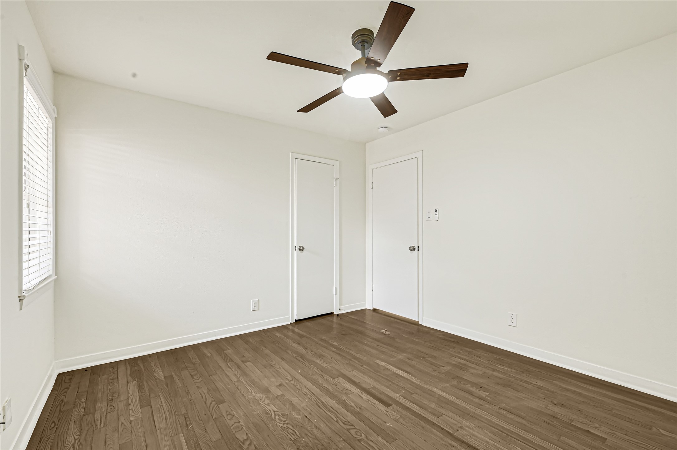9524 Truscon Drive Property Photo 16