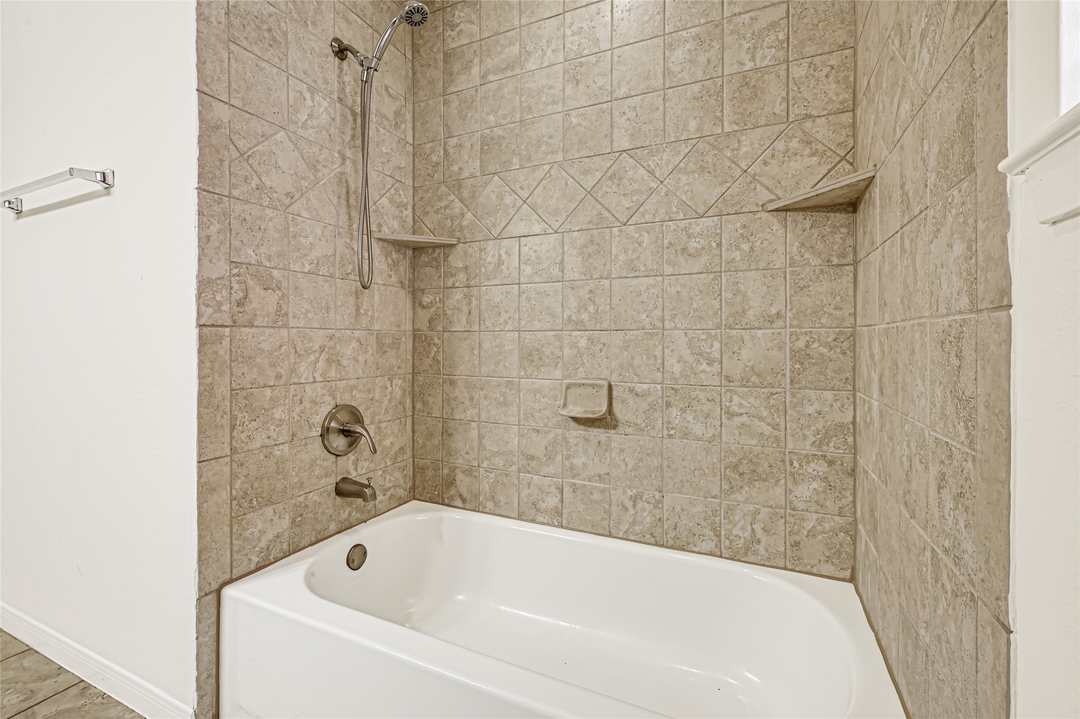 9524 Truscon Drive Property Photo 18