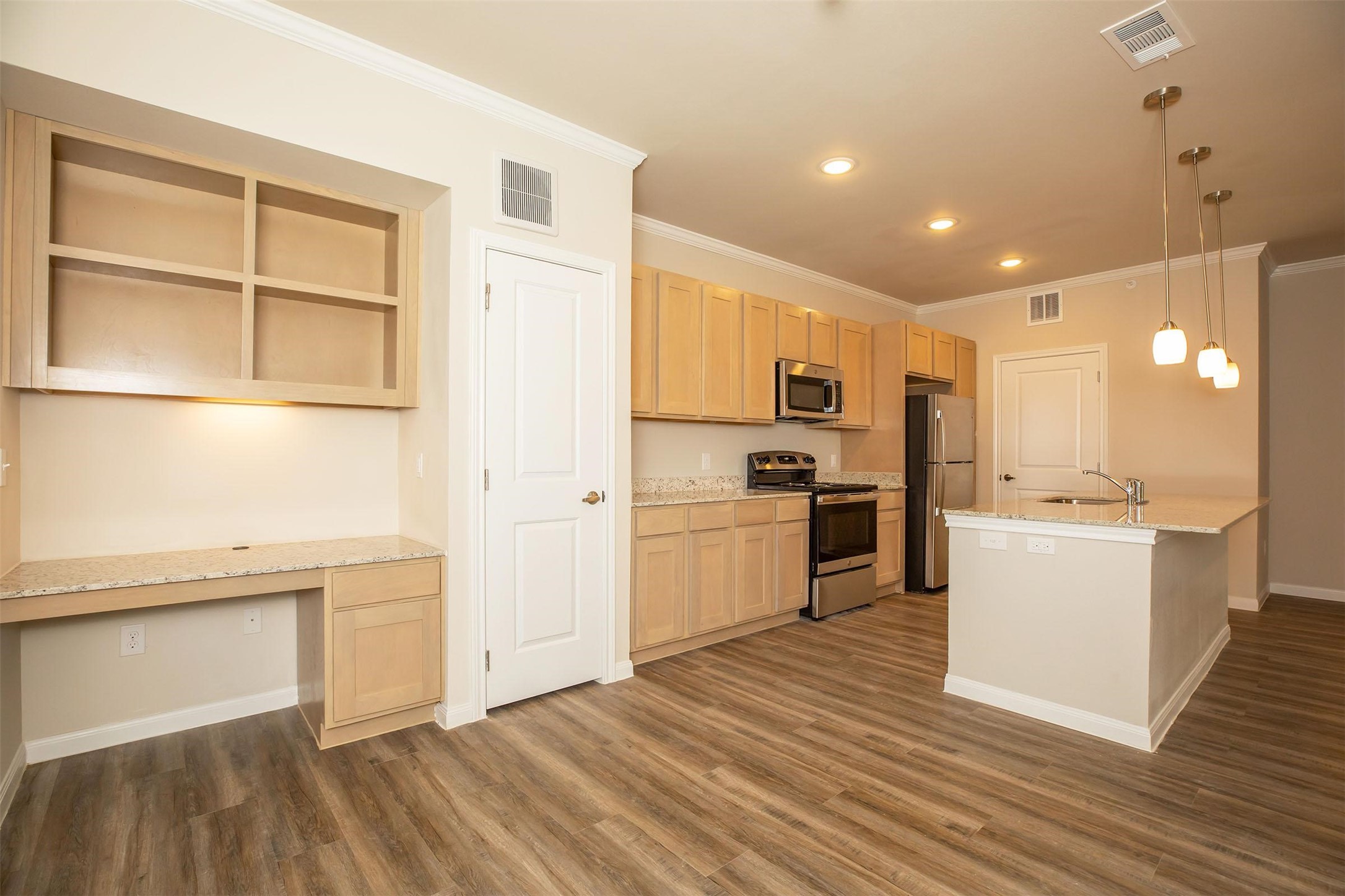 3700 N K Center Property Photo 11