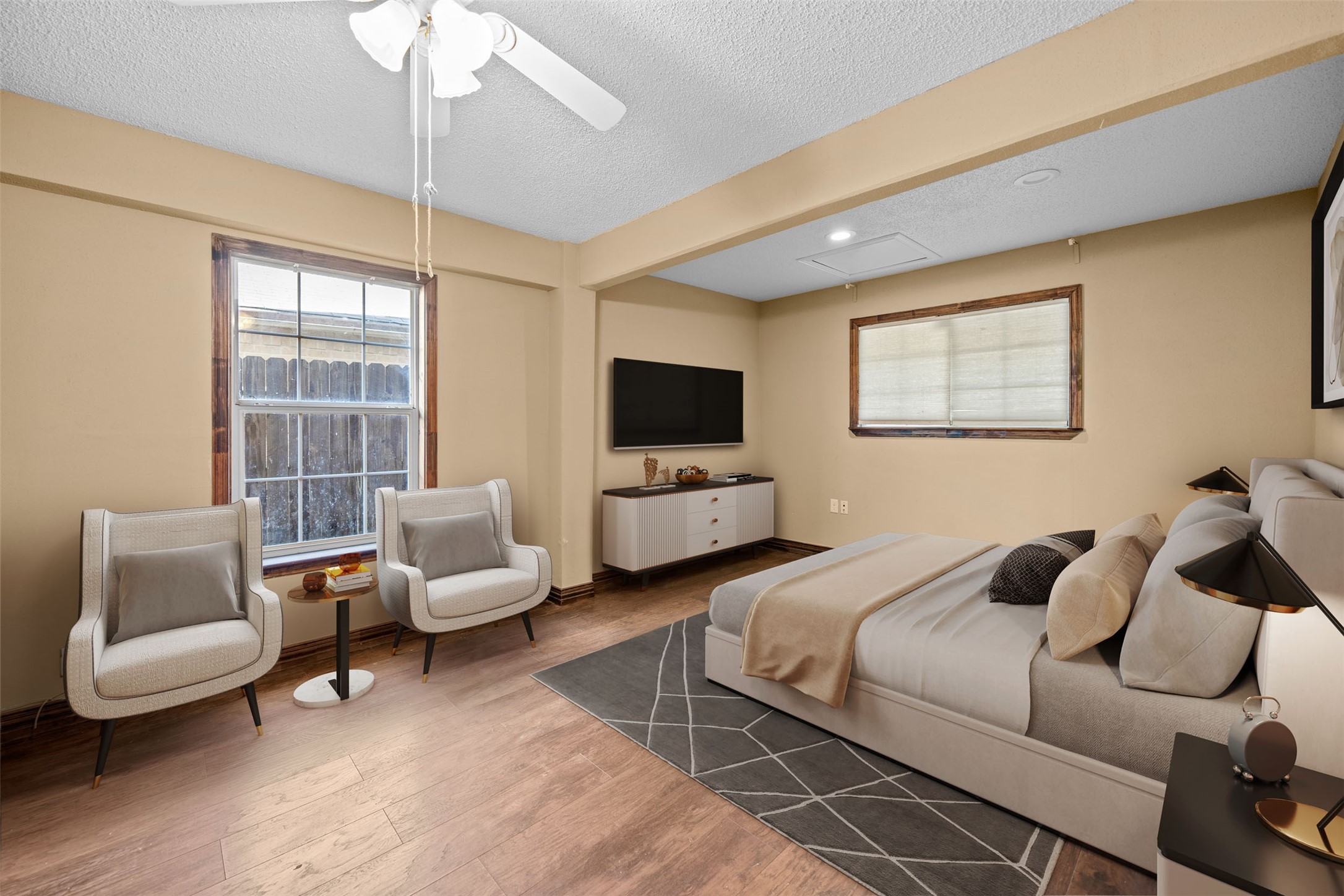 12438 Ashling Drive Property Photo 14