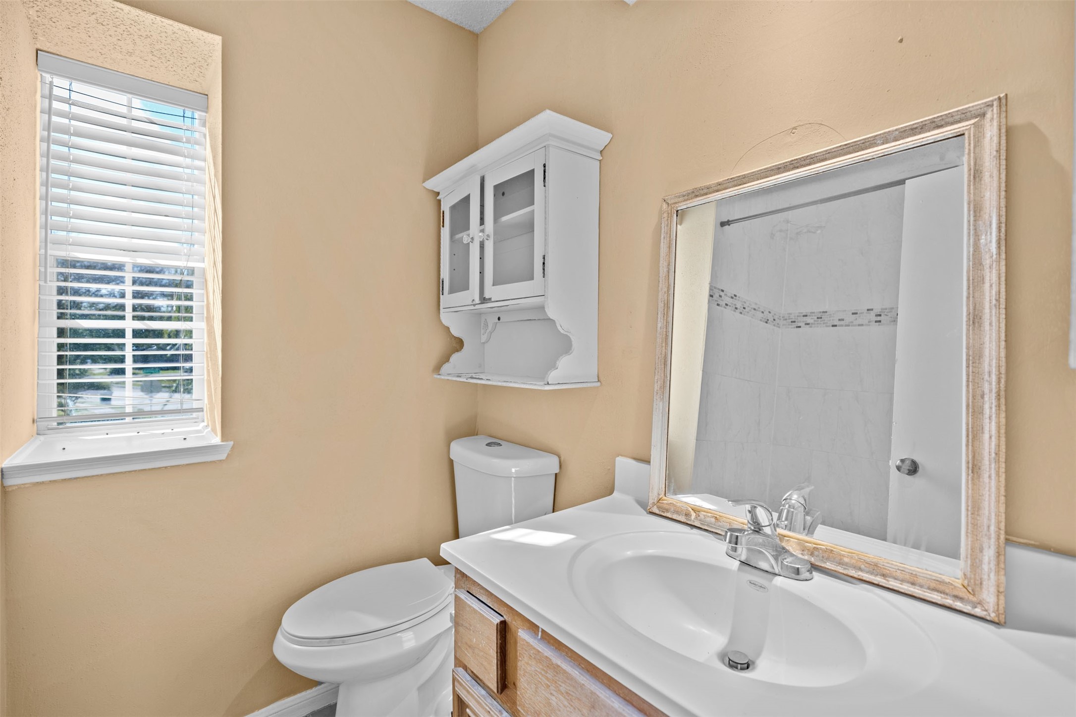 12438 Ashling Drive Property Photo 41