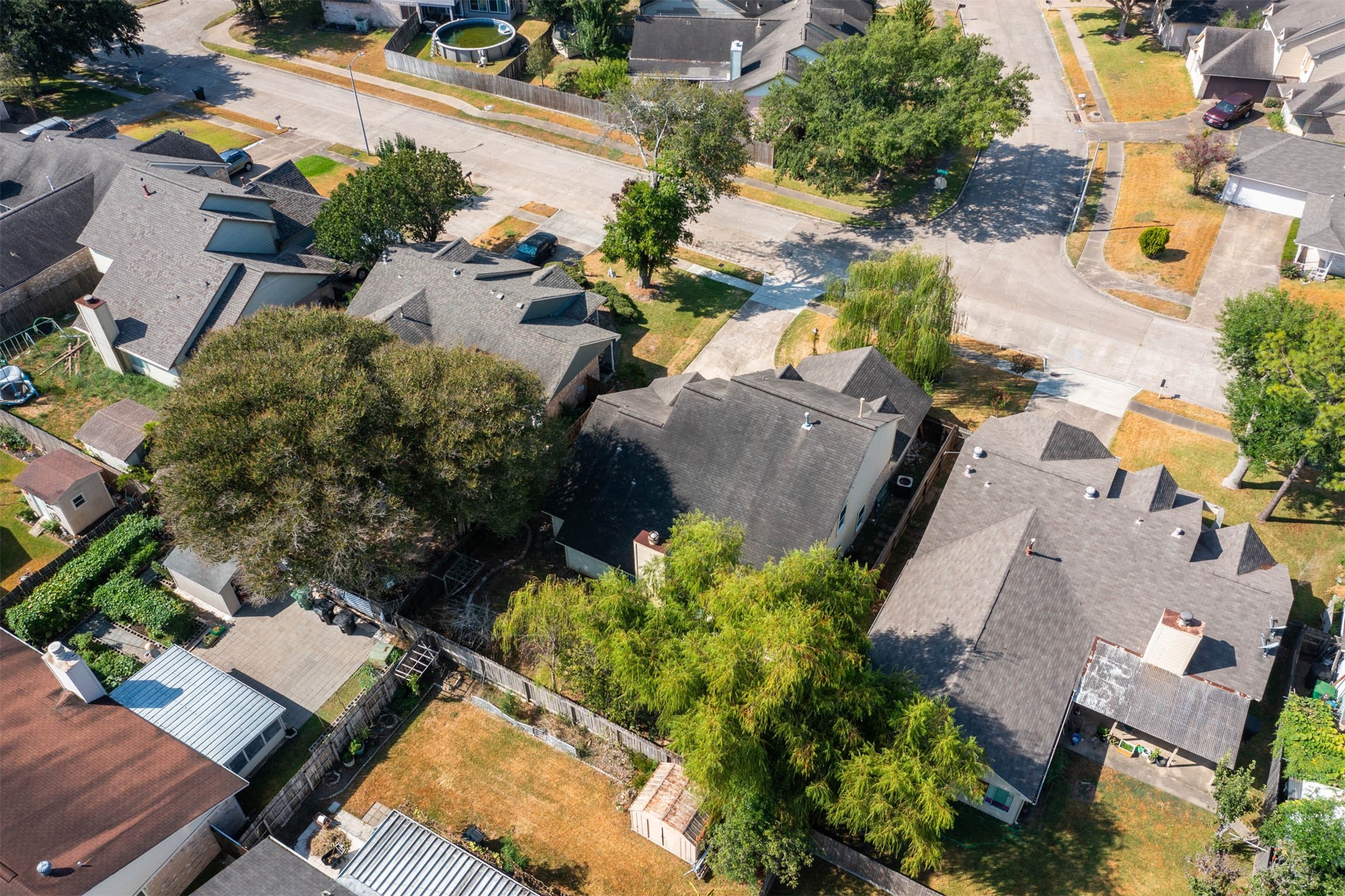 12438 Ashling Drive Property Photo 48
