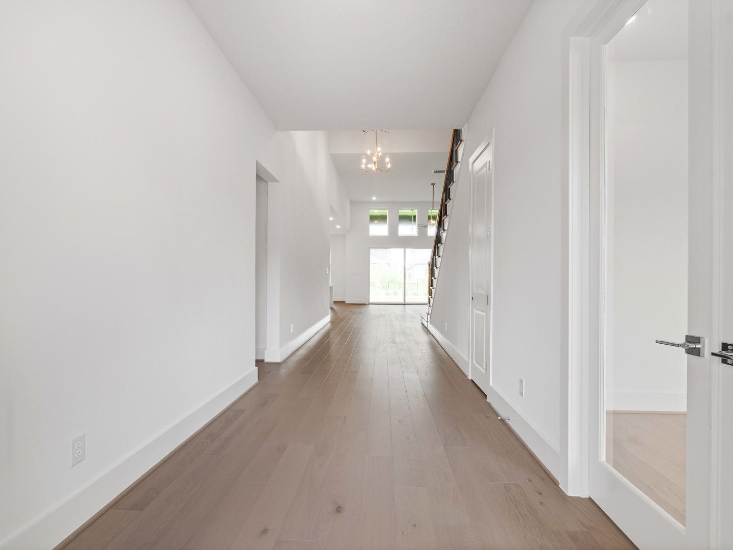 1334 Creek Haven Drive Property Photo 4