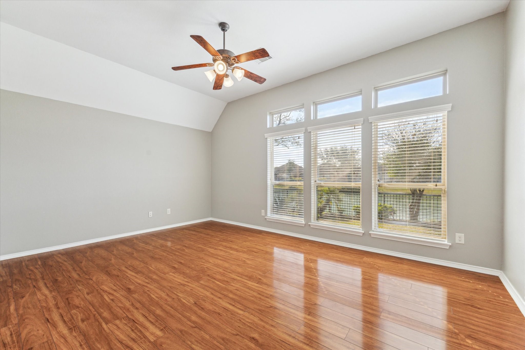 26303 Mercy Moss Lane Property Photo 11