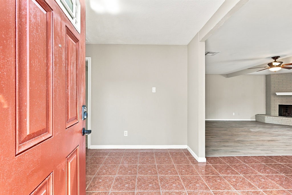 15706 Cavendish Drive Property Photo 9