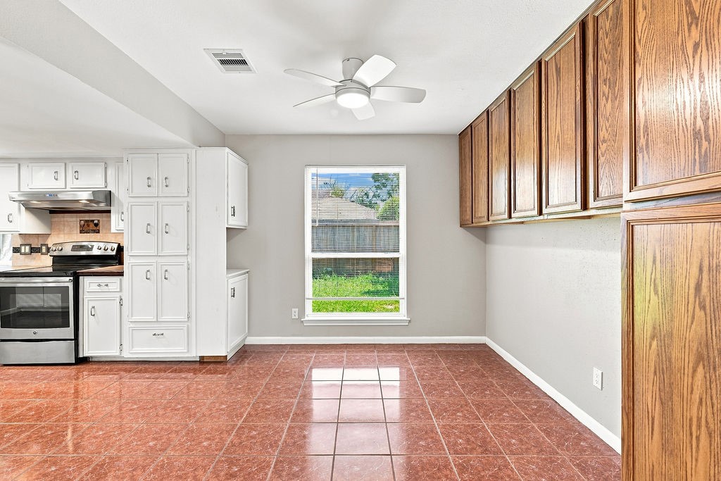 15706 Cavendish Drive Property Photo 24