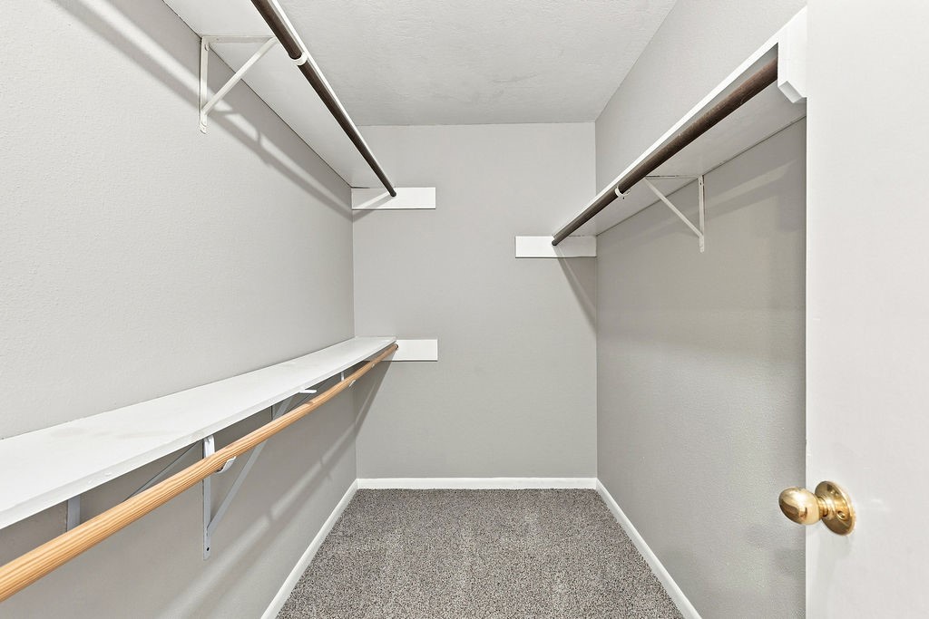 15706 Cavendish Drive Property Photo 33