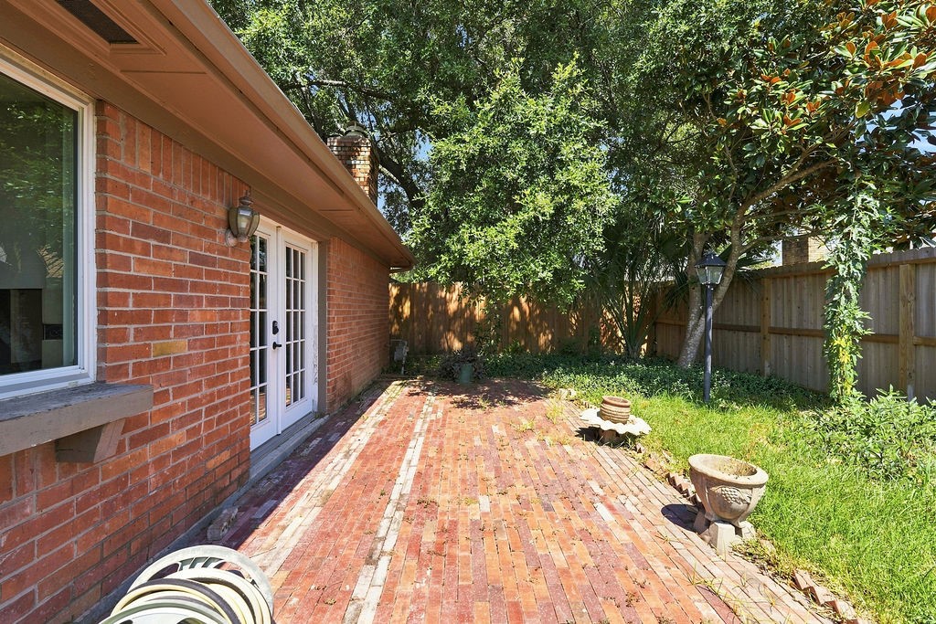 15706 Cavendish Drive Property Photo 46