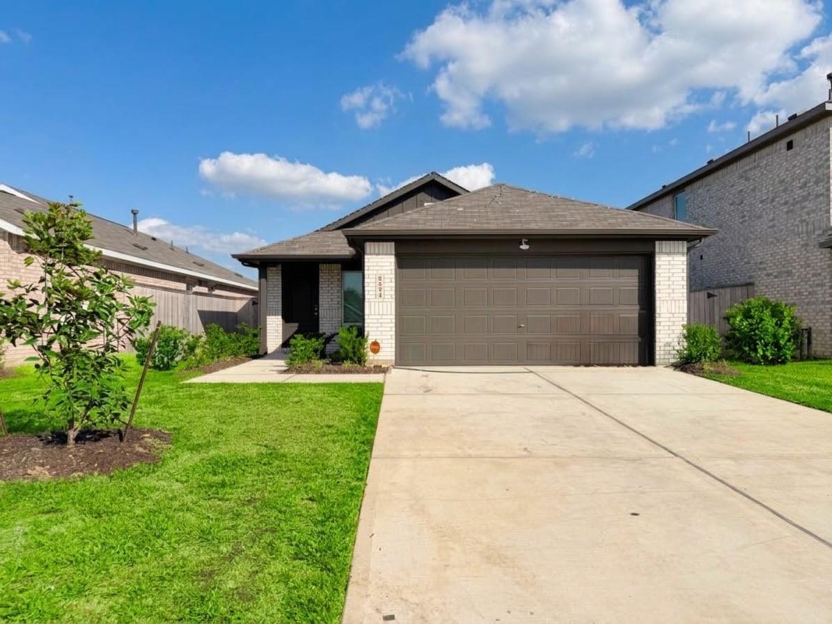6854 Flowering Ginger Lane, Katy TX 77493 Property Photo 1