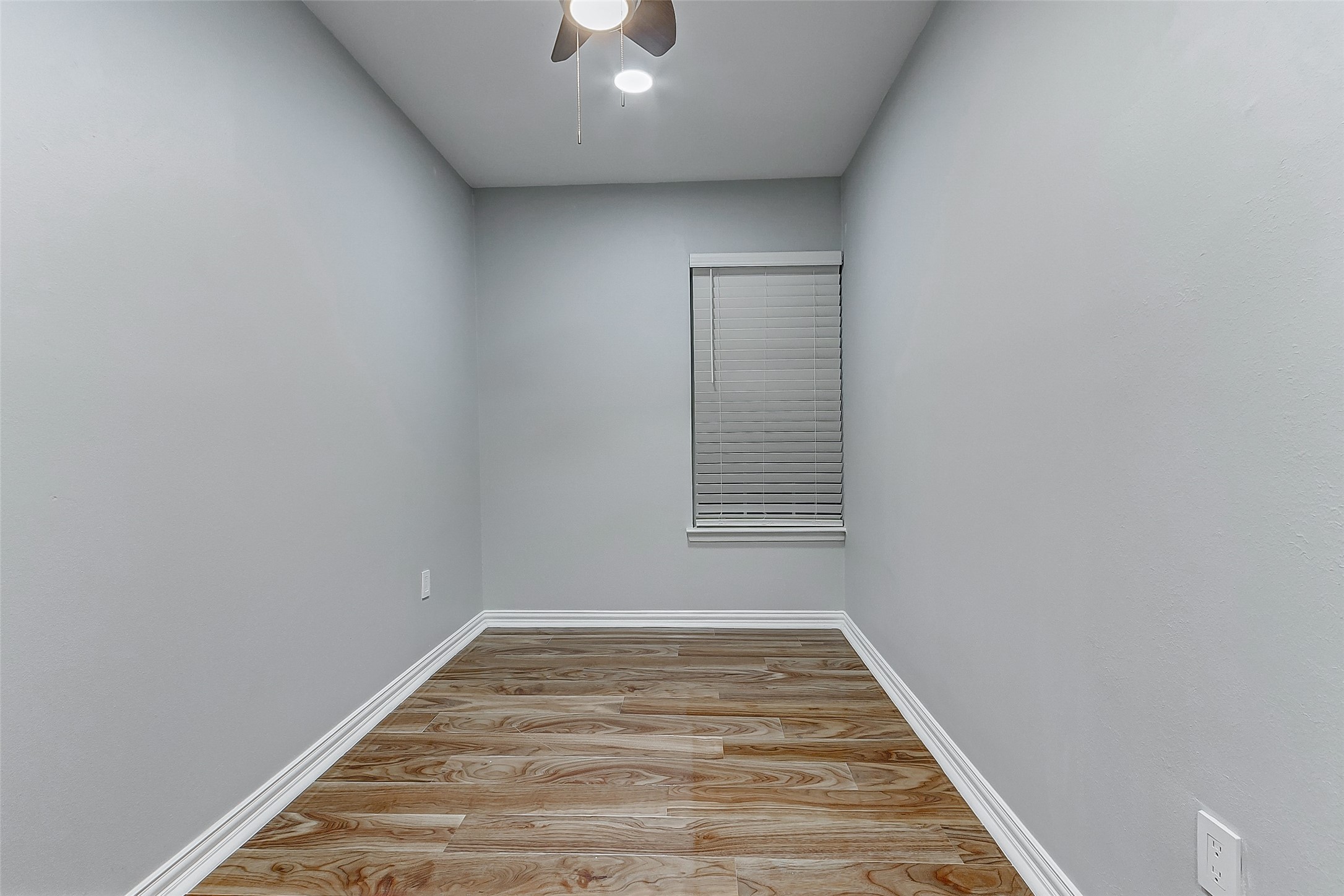 7600 Burgoyne Road 159 Property Photo 19