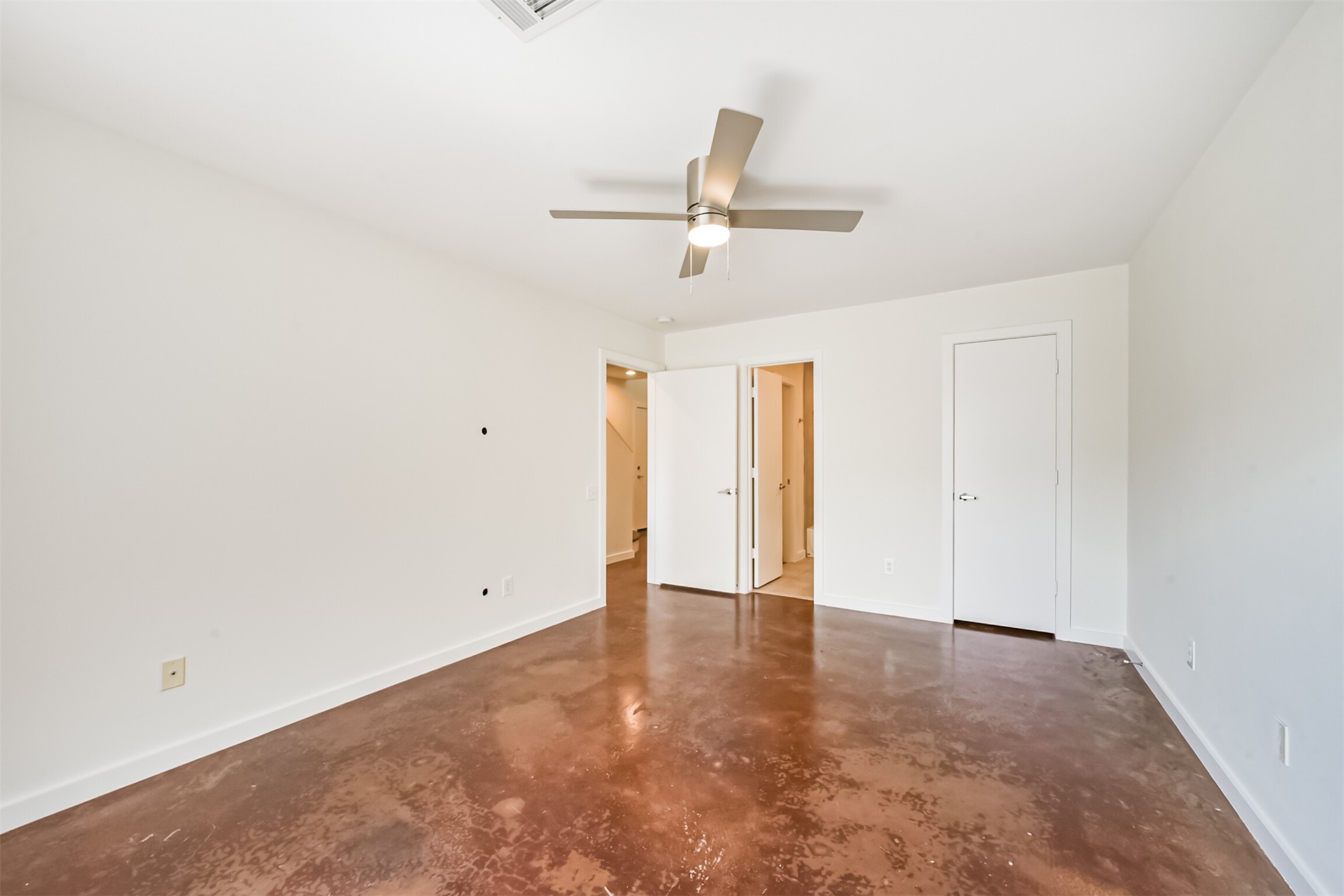 2905 Sherman Street C Property Photo 6