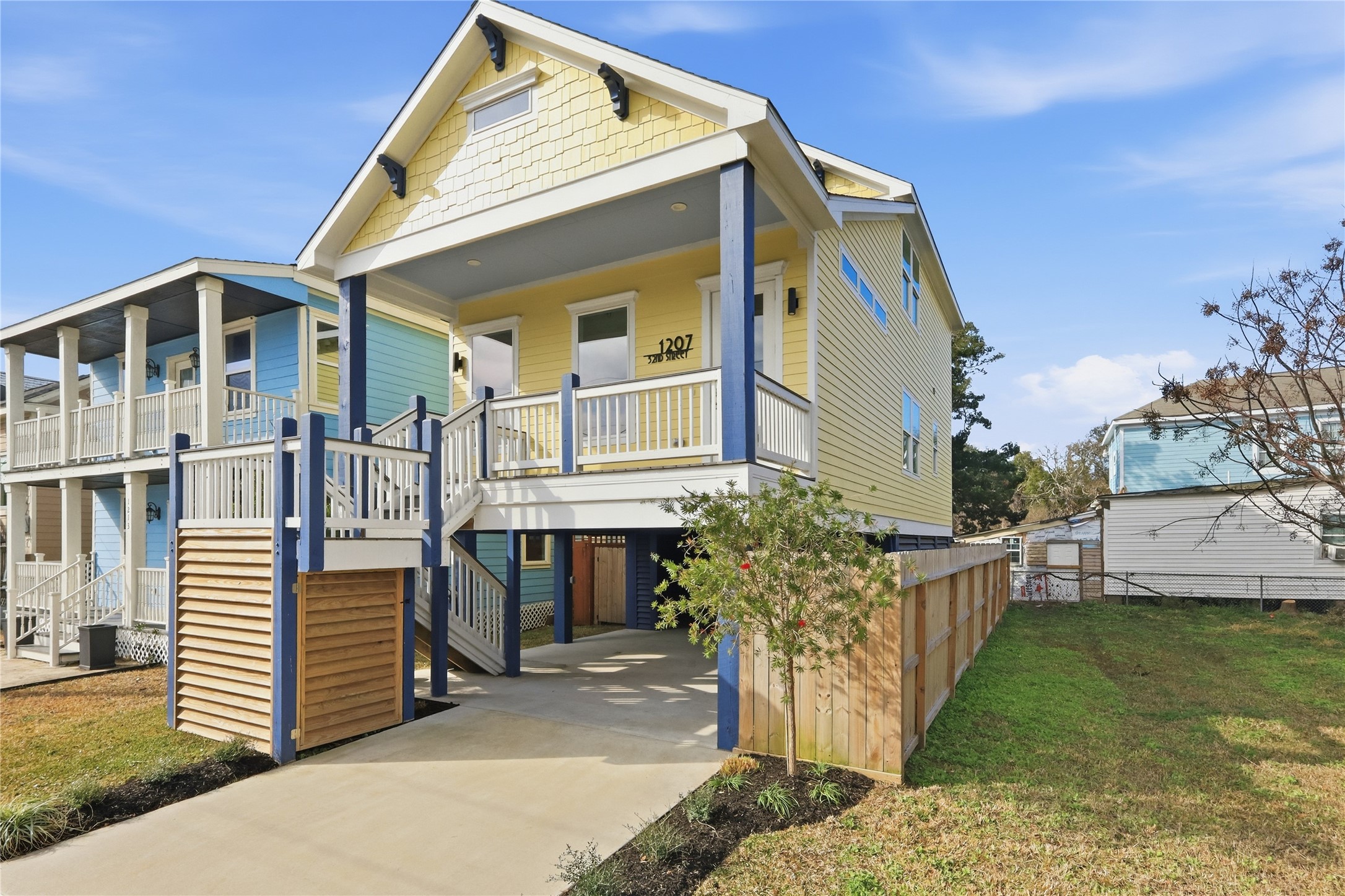 1207 32nd Street Property Photo 3