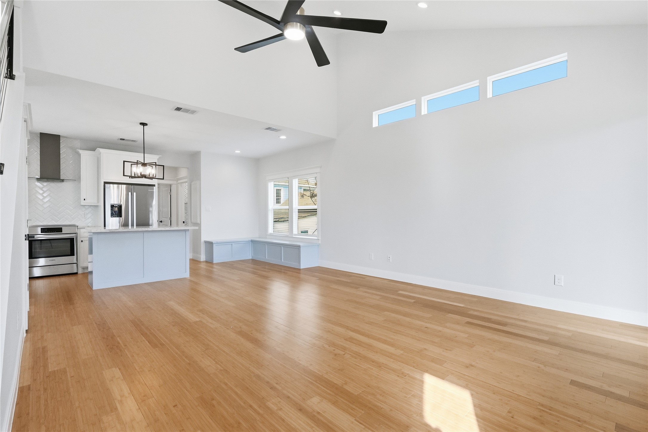 1207 32nd Street Property Photo 6