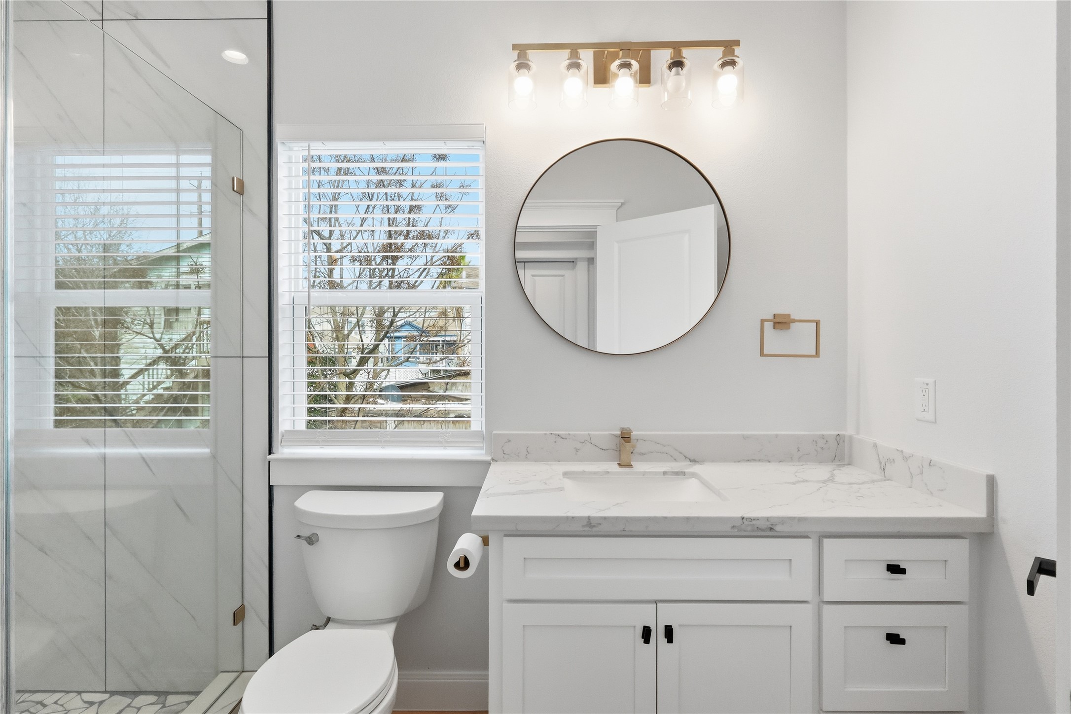 1207 32nd Street Property Photo 13