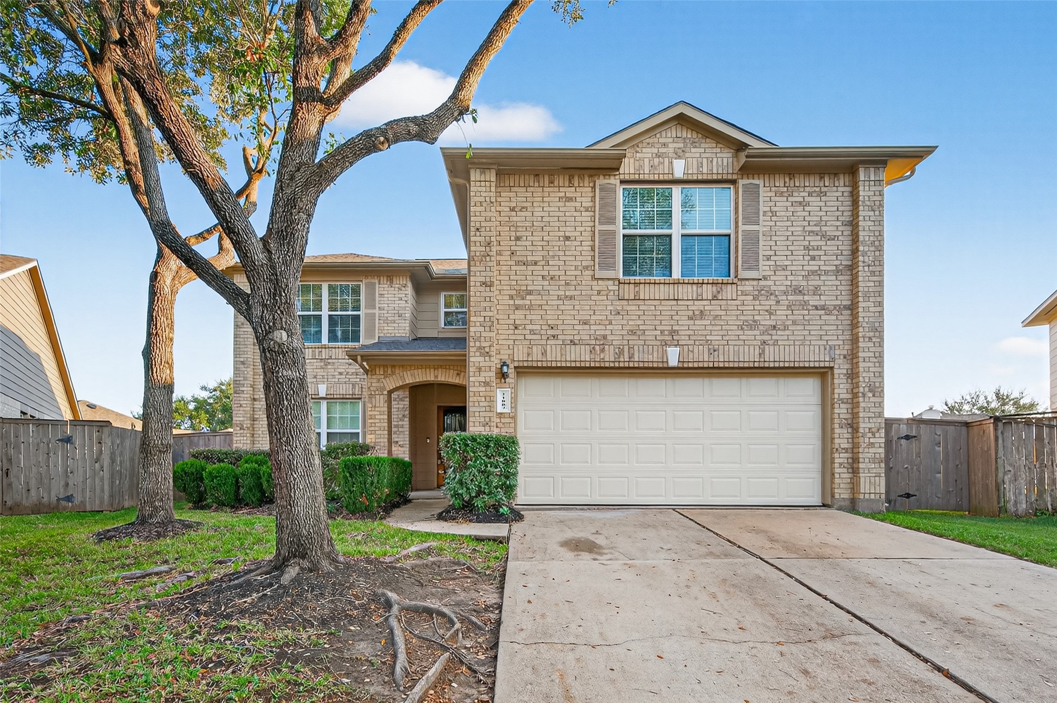 21007 Pineda Circle Property Photo 1