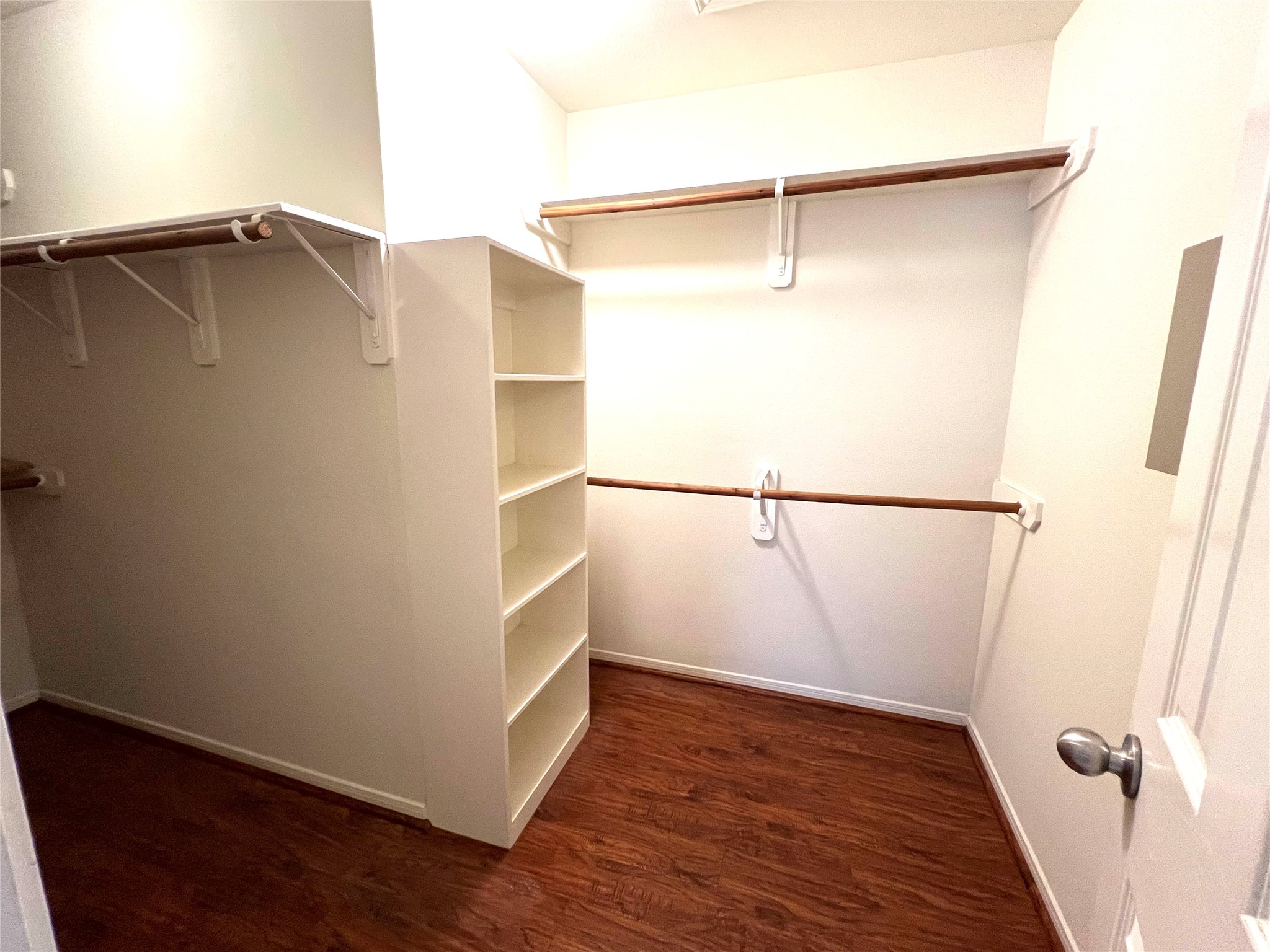 442 Pinewood Ridge Drive Property Photo 15