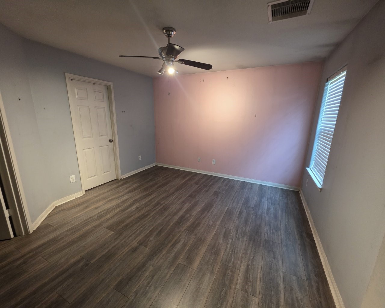 9811 Garnet Falls Drive Property Photo 9