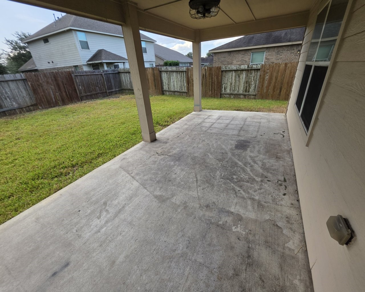9811 Garnet Falls Drive Property Photo 17