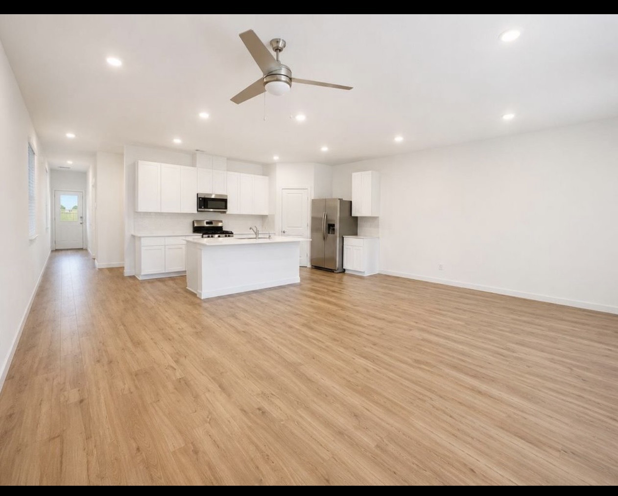 3574 Lovebird Lane Property Photo 3