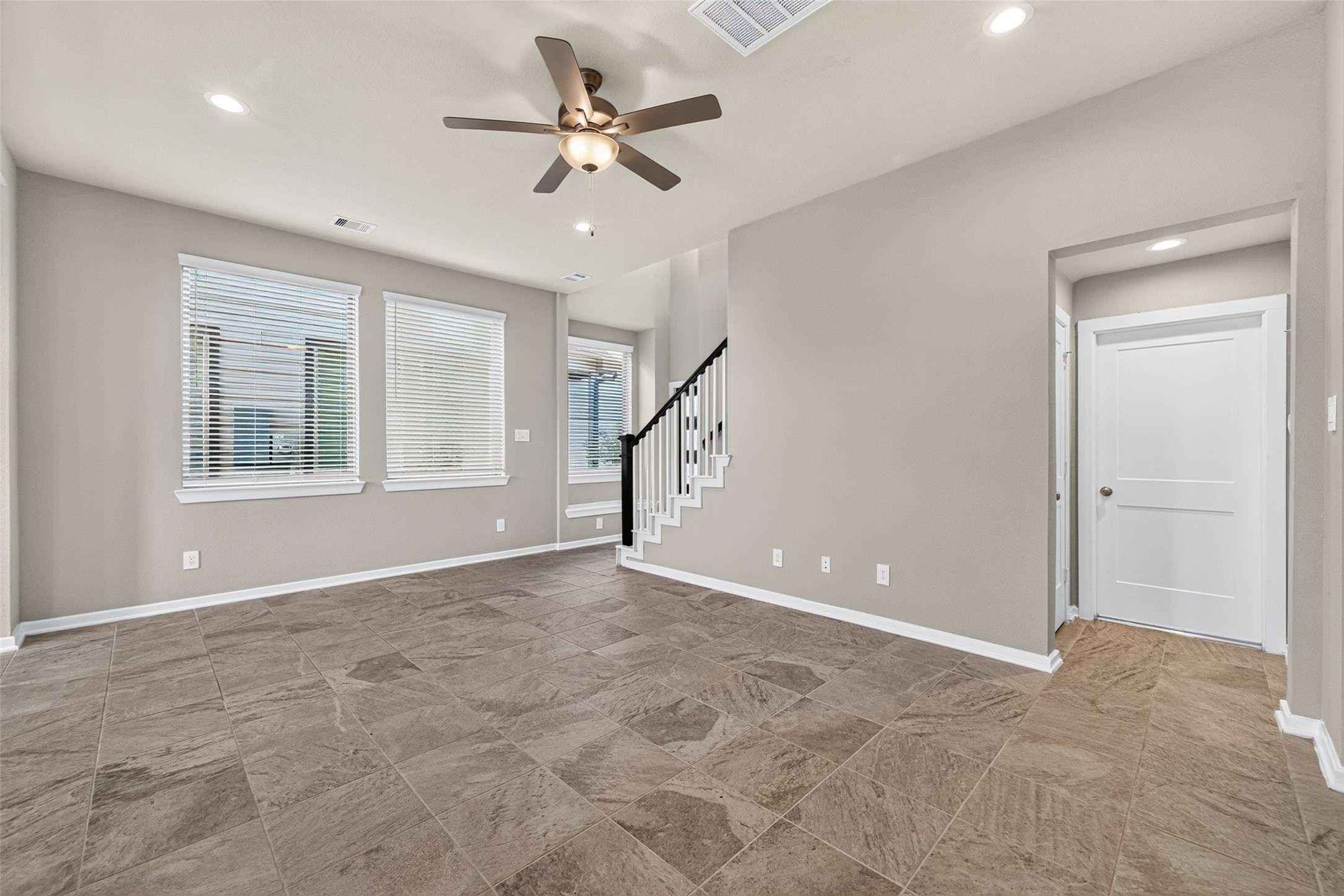 1523 Rustling Creek Drive Property Photo 11