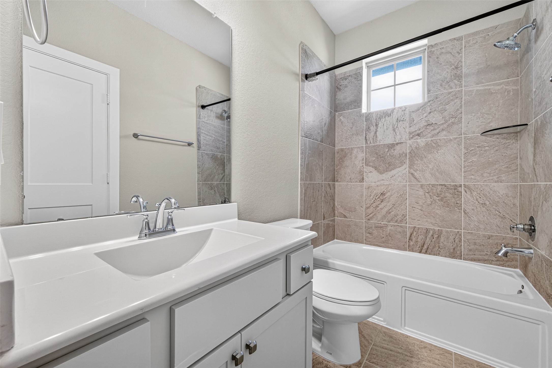 1523 Rustling Creek Drive Property Photo 31
