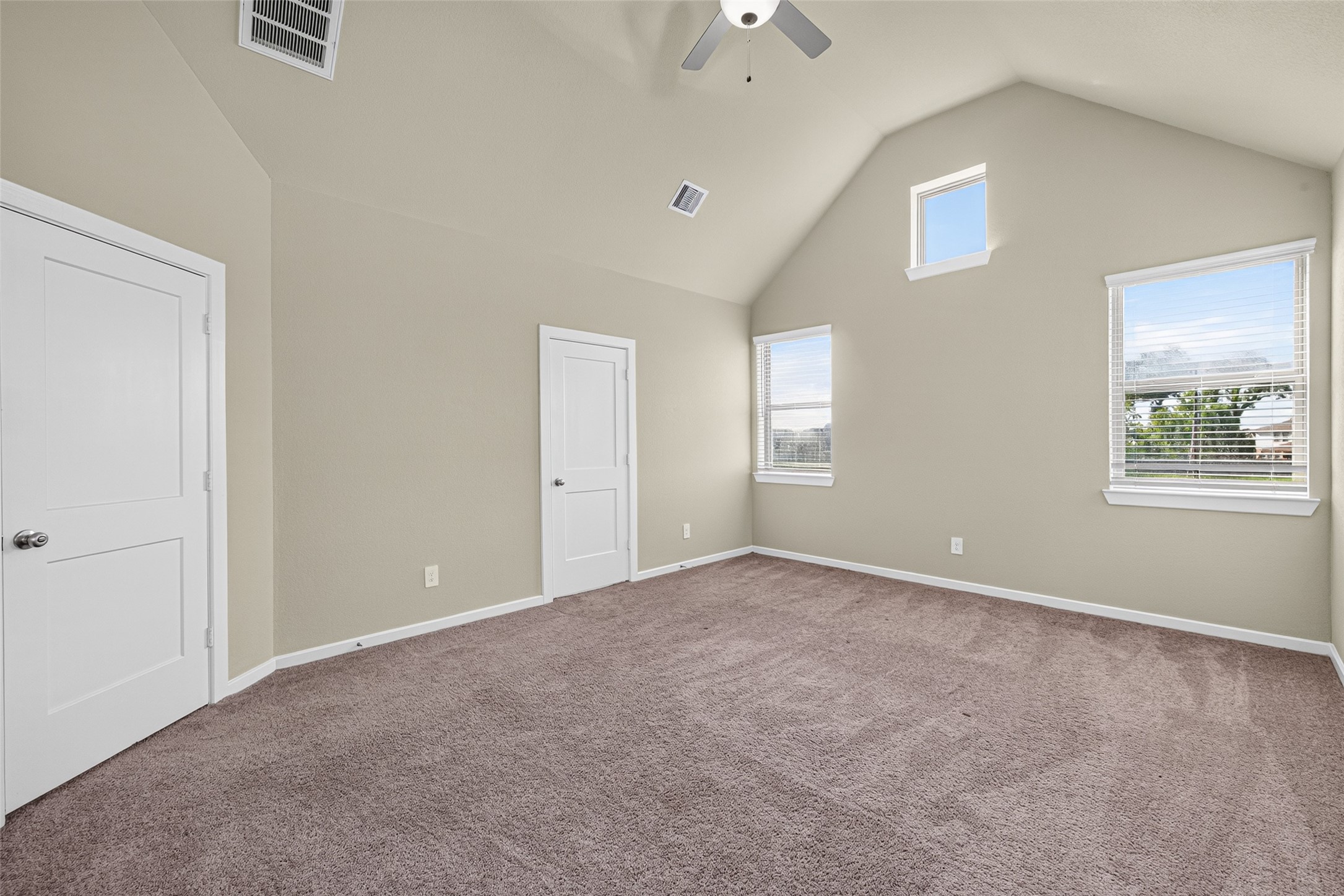 1523 Rustling Creek Drive Property Photo 35
