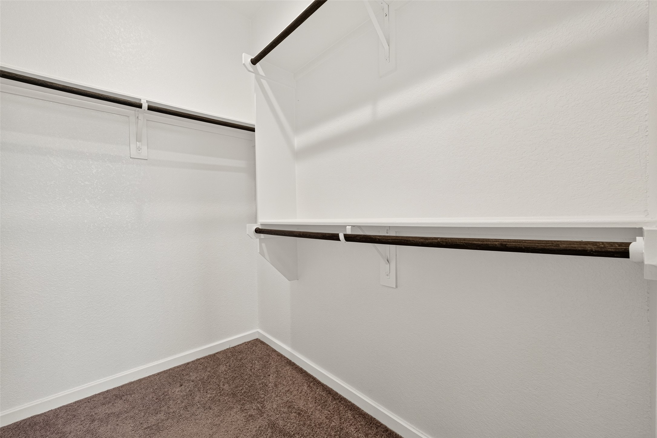 1523 Rustling Creek Drive Property Photo 41