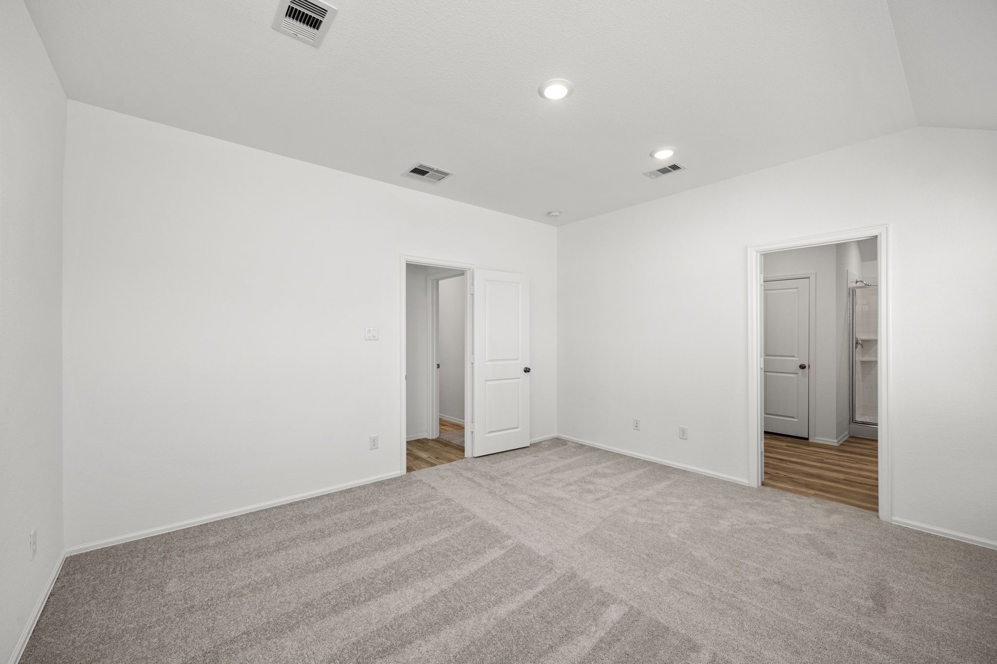 7339 Bartoncliff Drive Property Photo 18