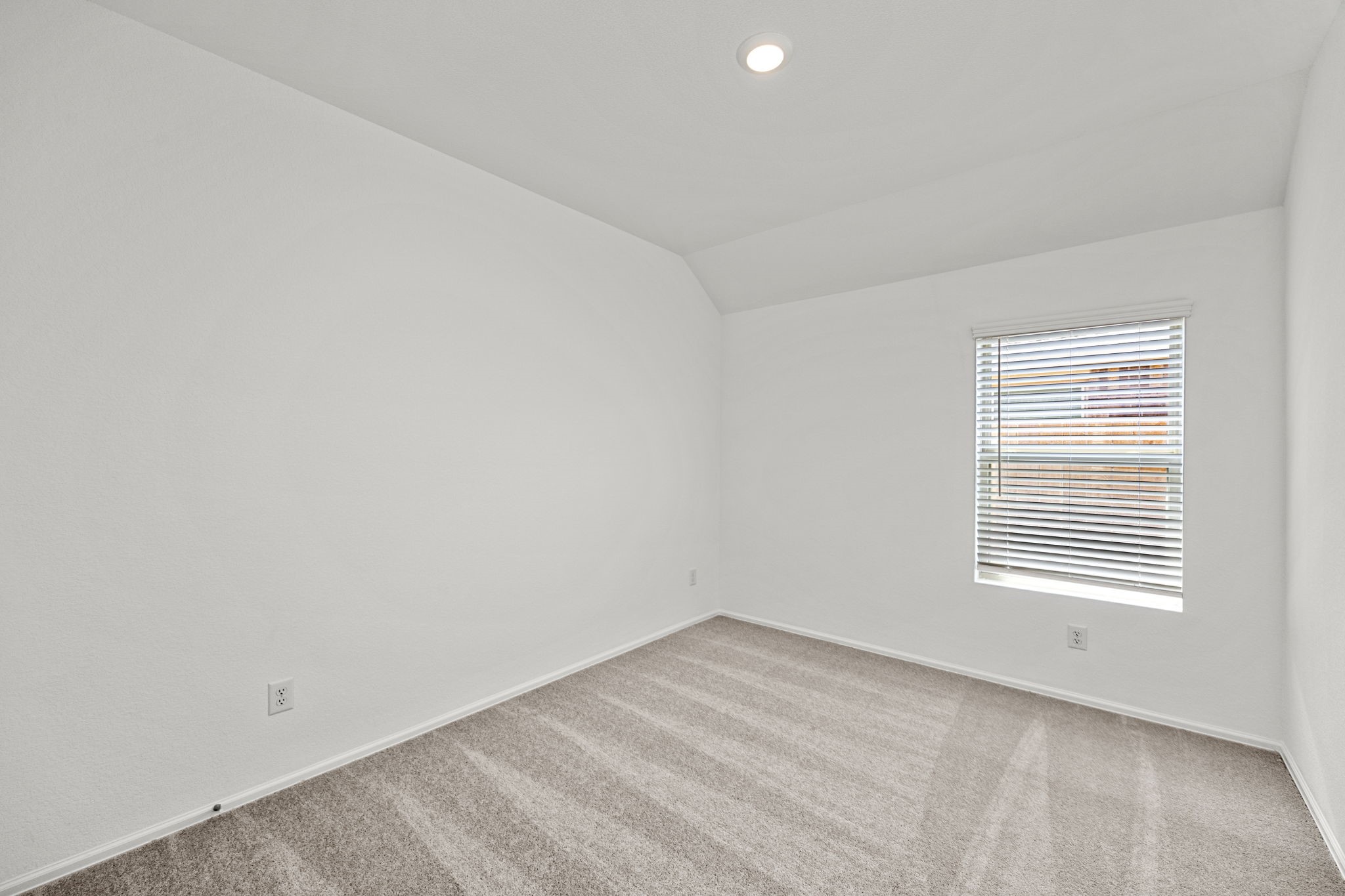 7339 Bartoncliff Drive Property Photo 22