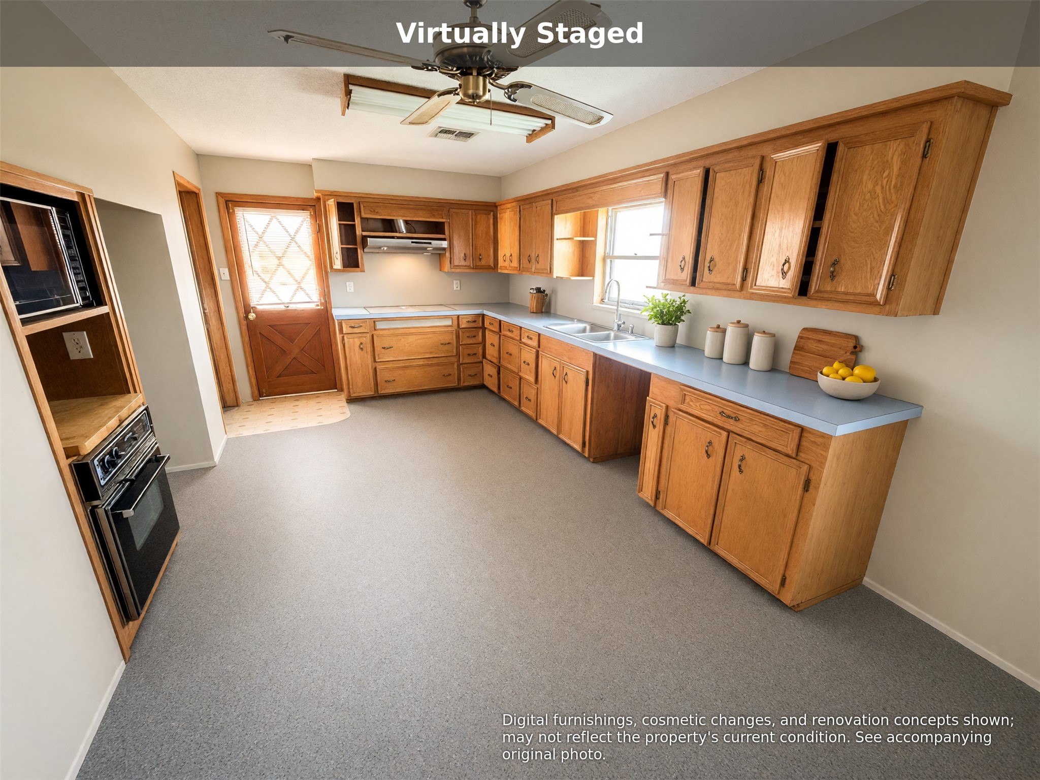 504 Dwinnell Street Property Photo 8
